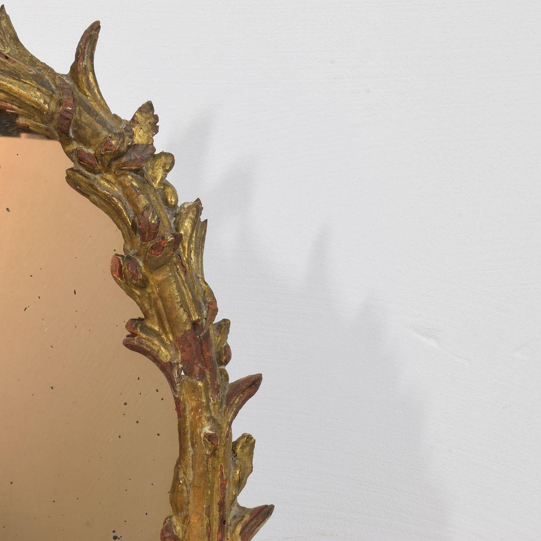 XVIIIe siècle, miroir baroque italien en bois doré sculpté en vente 5