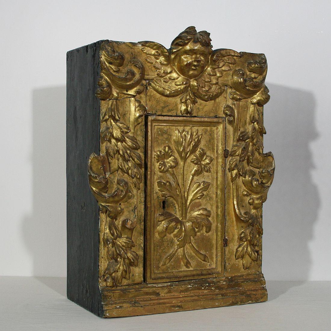 Hand-Carved 18th Century Italian Carved Giltwood Baroque Tabernacle with Angel