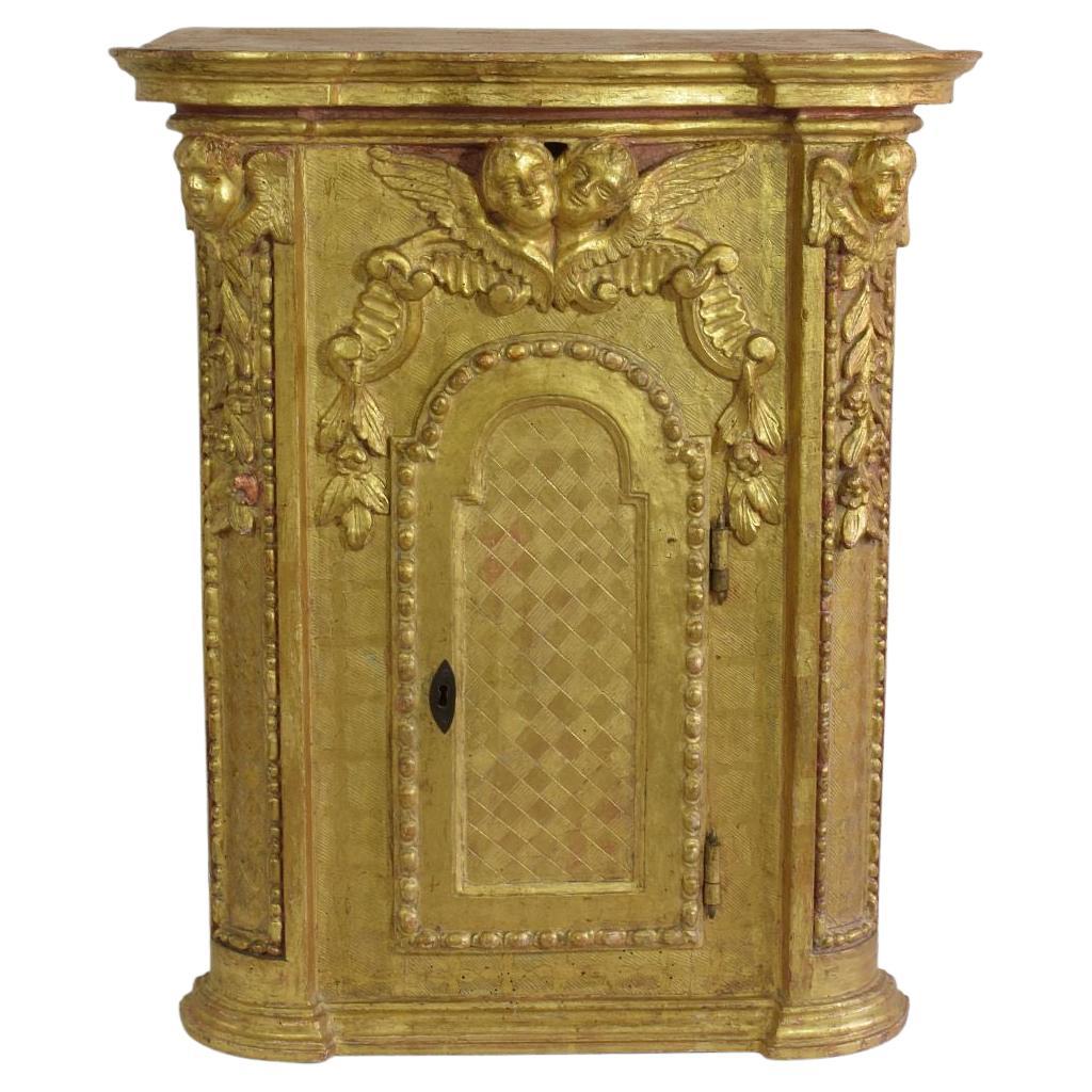 18th Century Italian Carved Giltwood Baroque Tabernacle with Angels