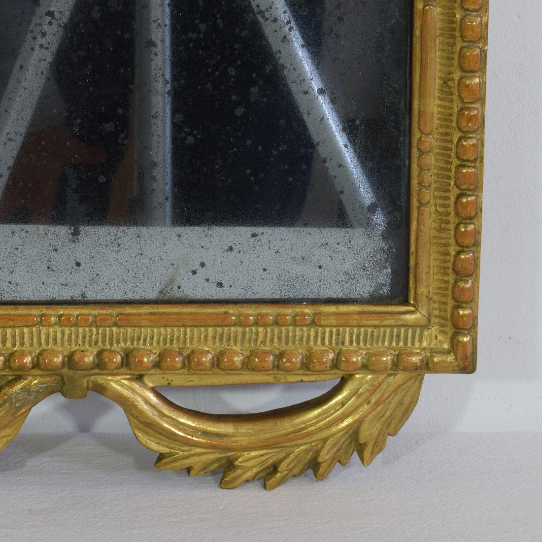 18th Century, Italian Carved Giltwood Louis XVI Style Mirror 4