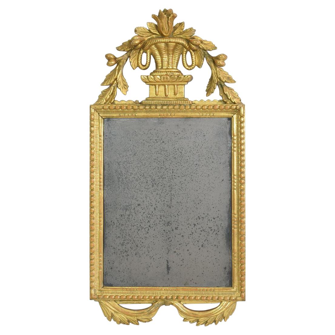 18th Century, Italian Carved Giltwood Louis XVI Style Mirror