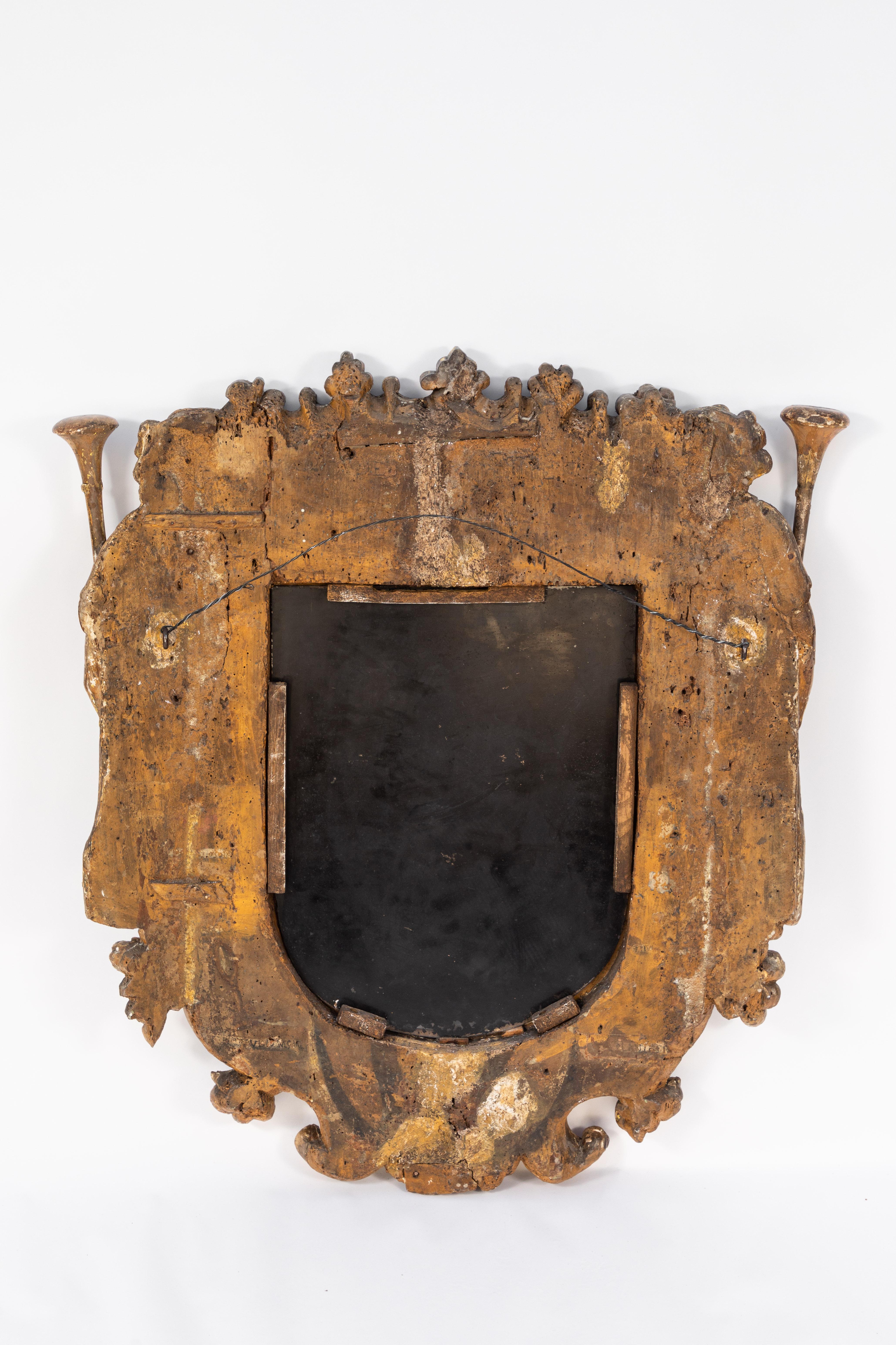 18th Century Italian Carved Giltwood Mirror 3