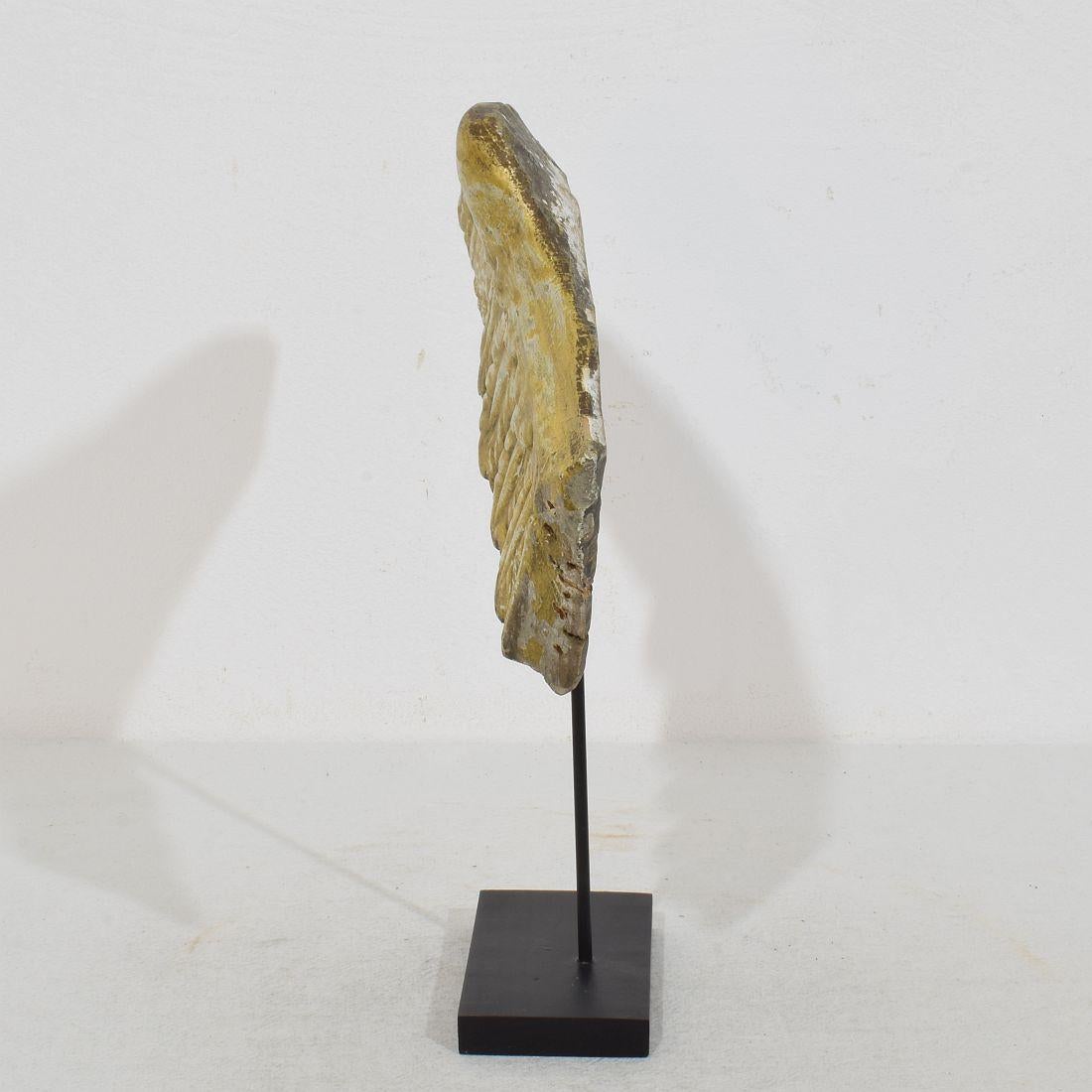 18. Jahrhundert, Italienischer geschnitzter Giltwood-Flügel eines Barockengels (Holz) im Angebot