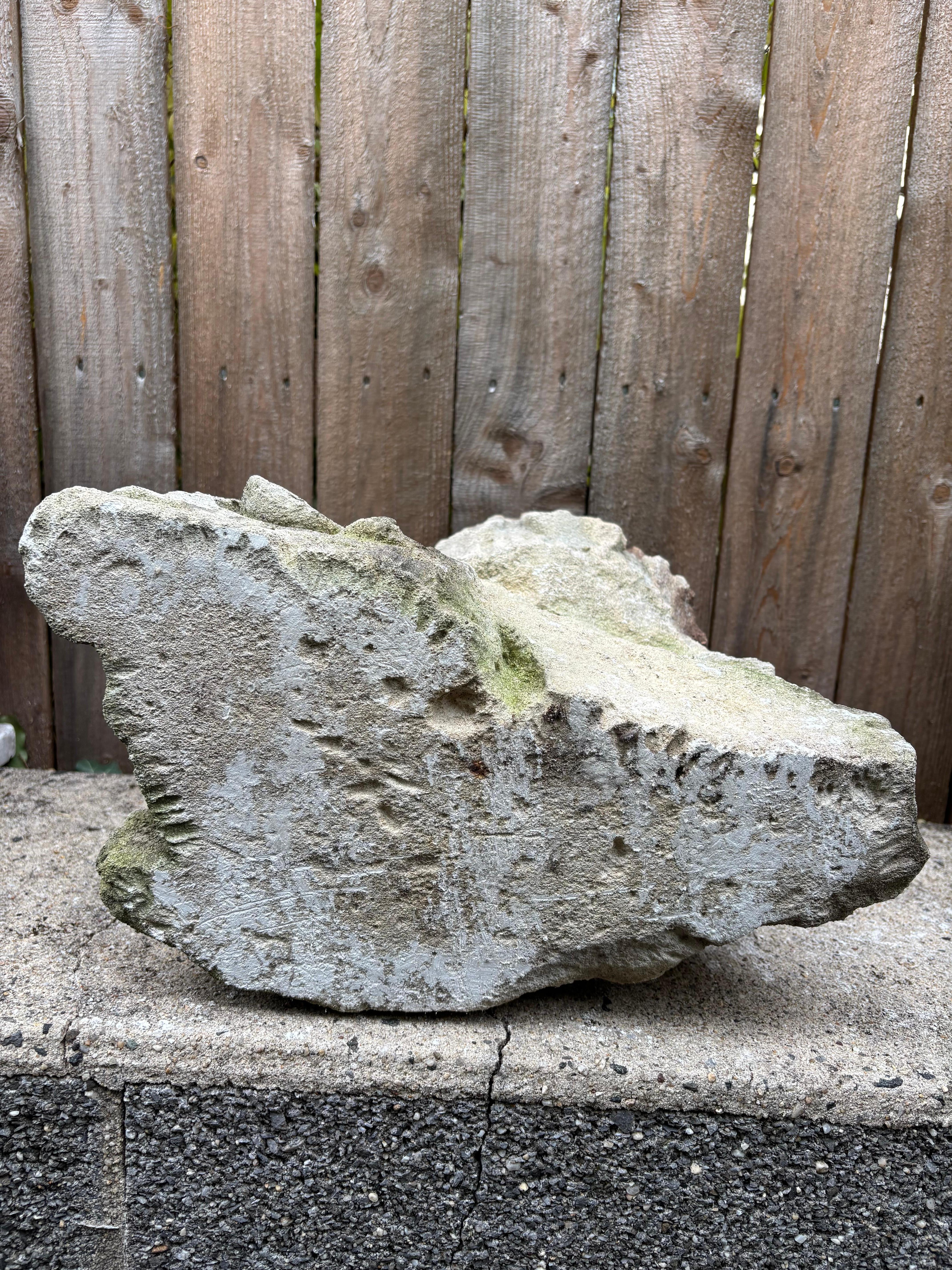 Chapiteau corinthien italien en pierre calcaire sculptée du 18e siècle en vente 11