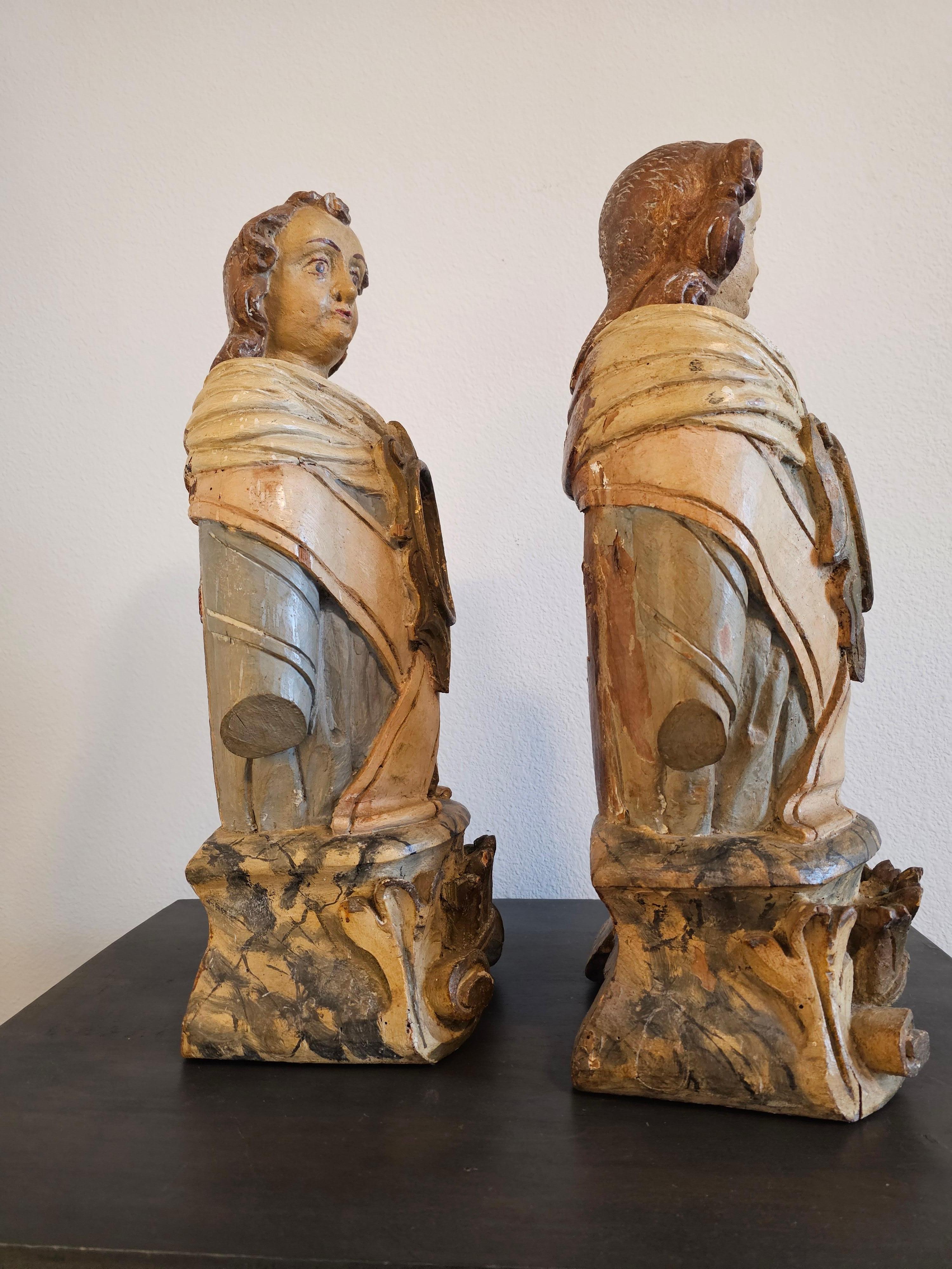 18th Century Italian Carved Painted Wood Reliquary Altar Figure Bust Pair For Sale 3