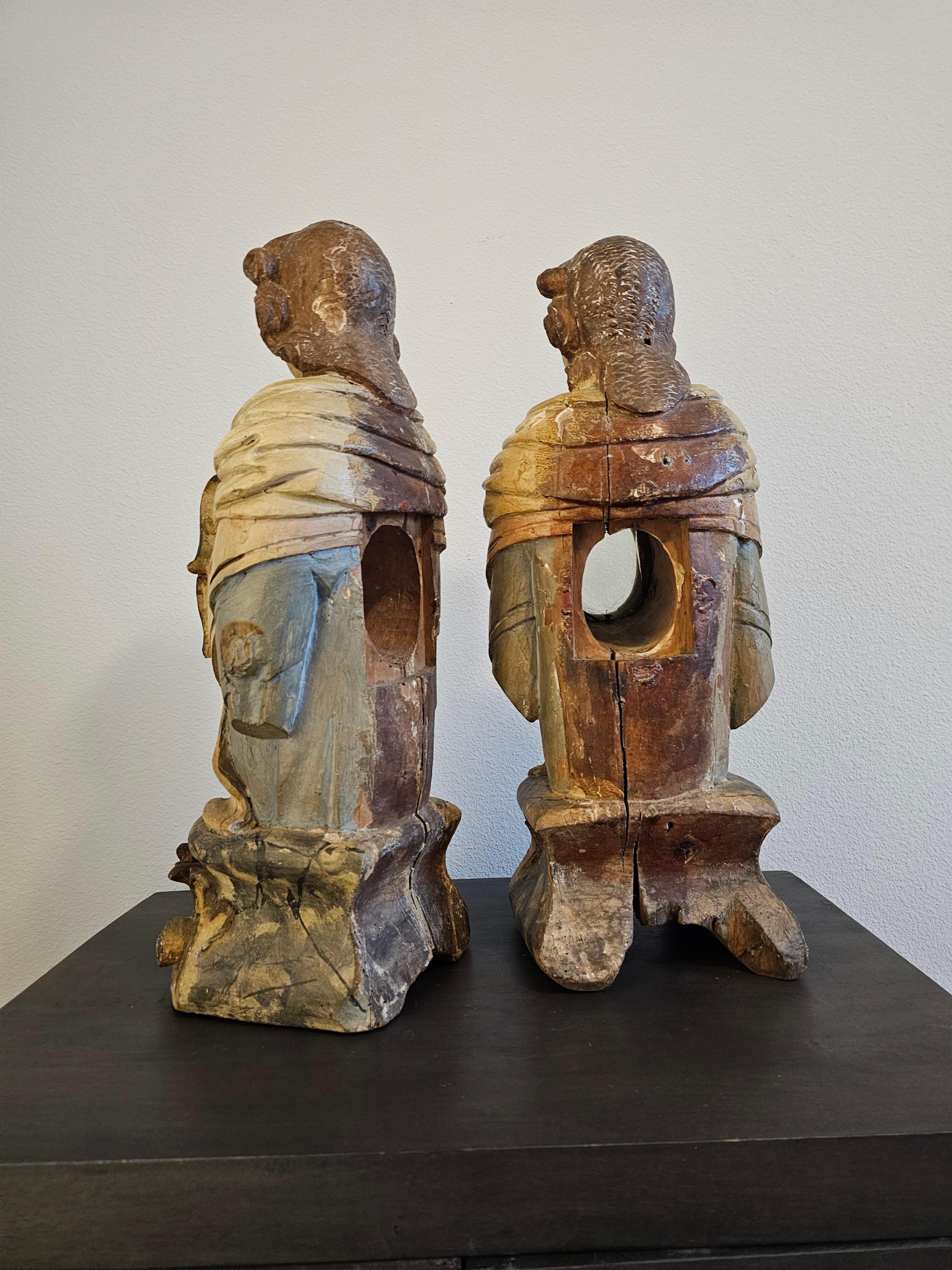 18th Century Italian Carved Painted Wood Reliquary Altar Figure Bust Pair For Sale 5