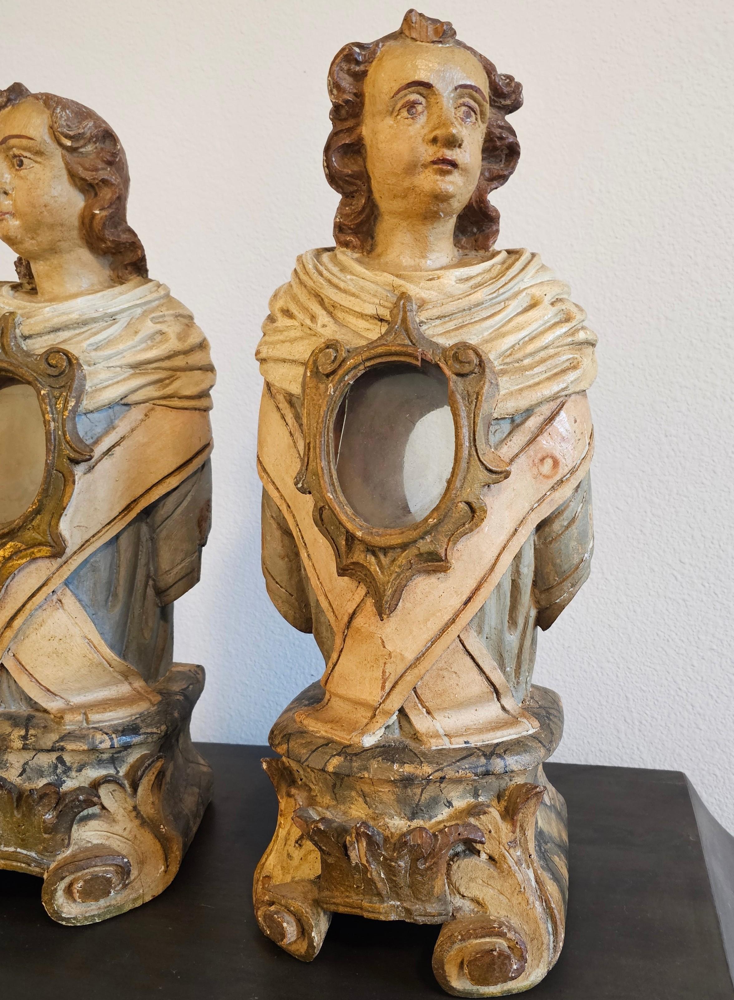 18th Century Italian Carved Painted Wood Reliquary Altar Figure Bust Pair For Sale 13