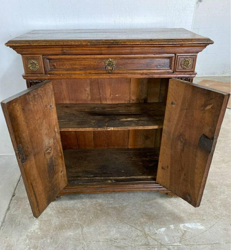 18th Century Italian Carved Walnut Cabinet In Good Condition For Sale In Forney, TX