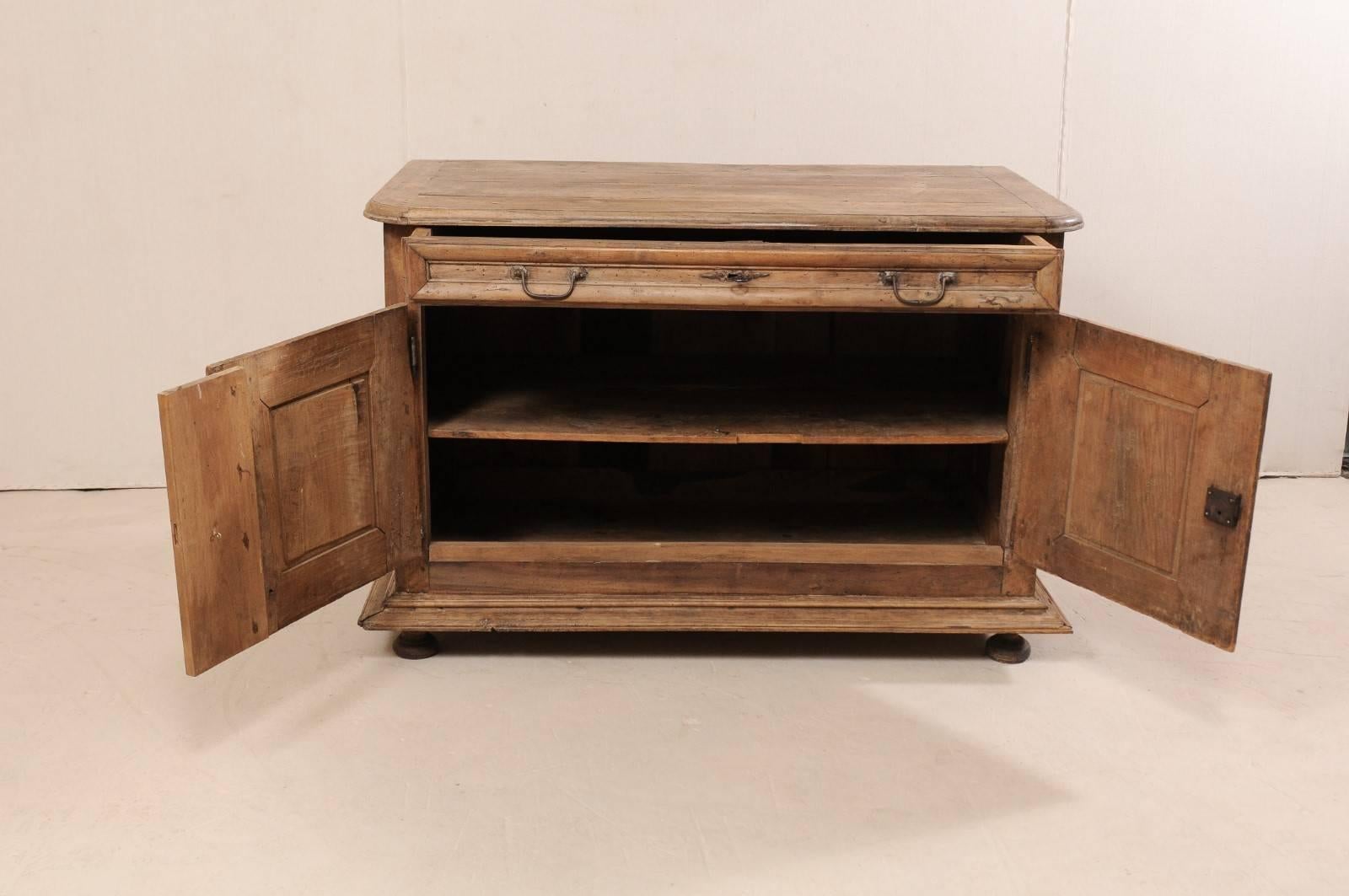 An 18th C. Italian Carved Walnut Wood 2-Door & Single Drawer Buffet Credenza 4