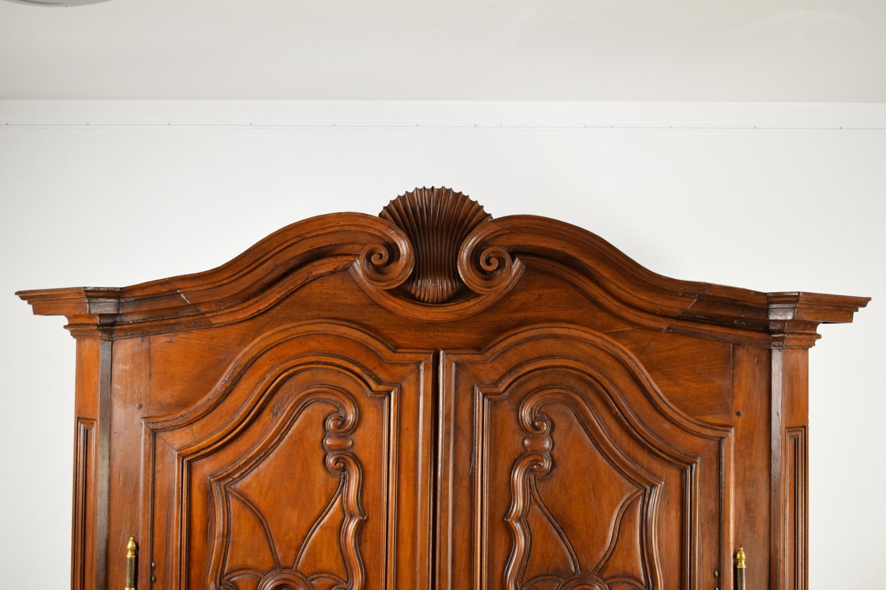 18th Century Italian Carved Walnut Wood Wardrobe  9