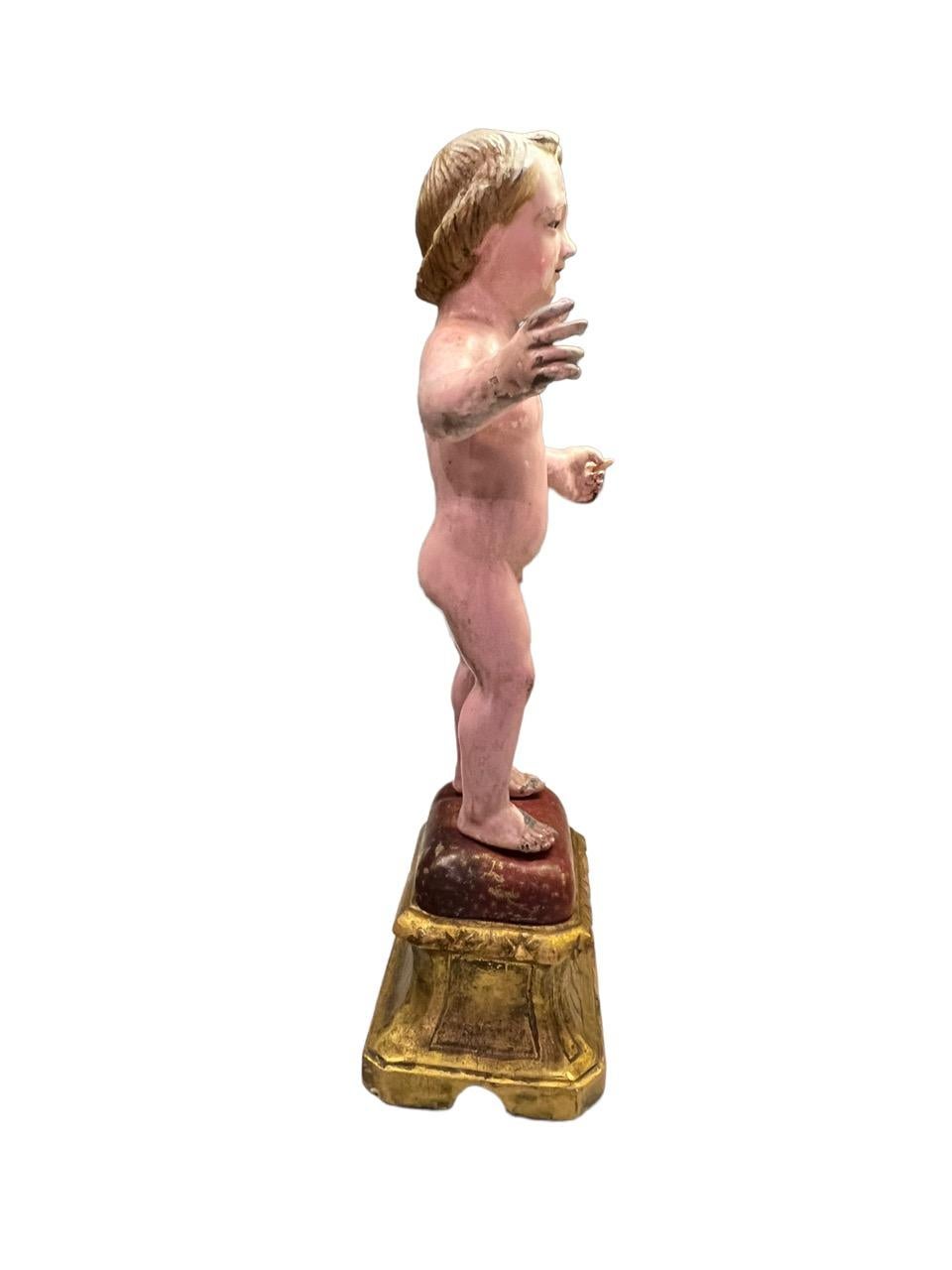 Italienische geschnitzte und polychromierte Figur aus Holz mit Baby Jesus aus dem 18. Jahrhundert 1