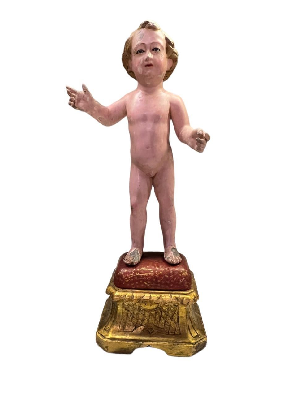 18th Century Italian Carved Wood and Polychromed Figure Depicting Baby Jesus In Distressed Condition For Sale In North Miami, FL