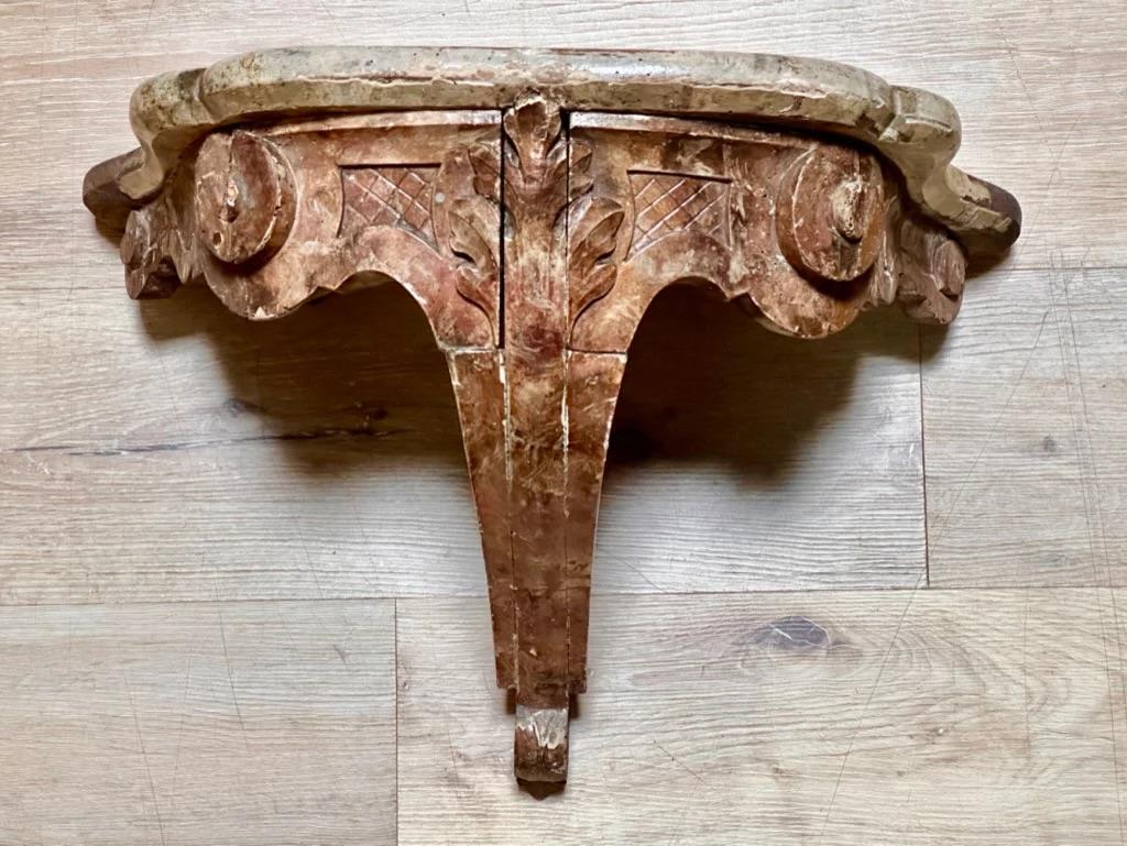 18th Century Italian Carved Wood Polychrome Shelf In Good Condition For Sale In Charlottesville, VA