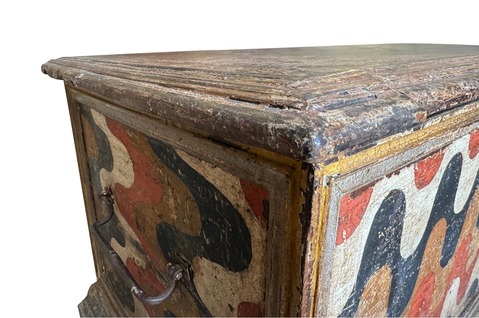 18th Century Italian Cassapanca For Sale 3