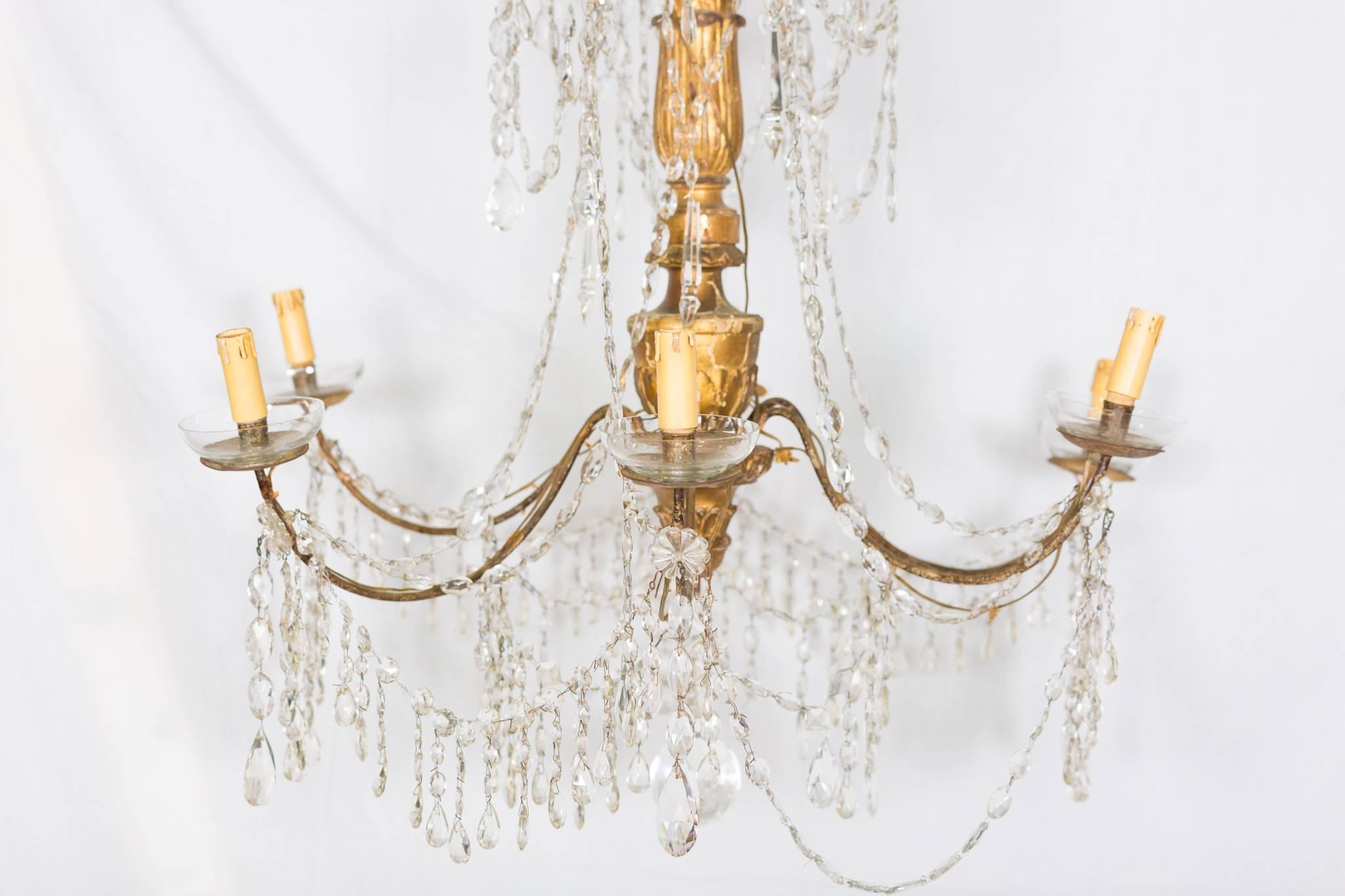  Italian Giltwood and Crystal Chandelier, 18th Century 3