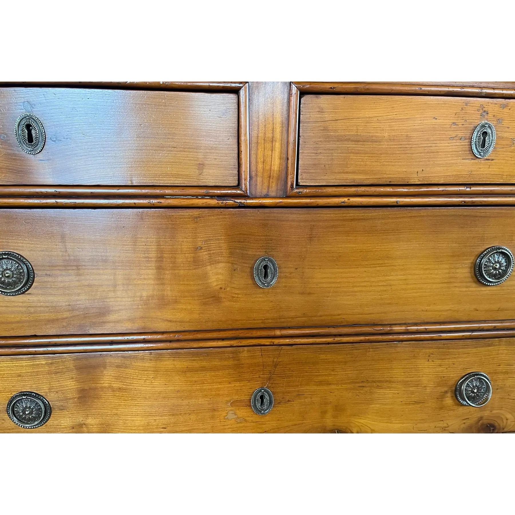 18. Jahrhundert Italienisch Kirsche Neoklassische Kommode / Dresser im Angebot 2