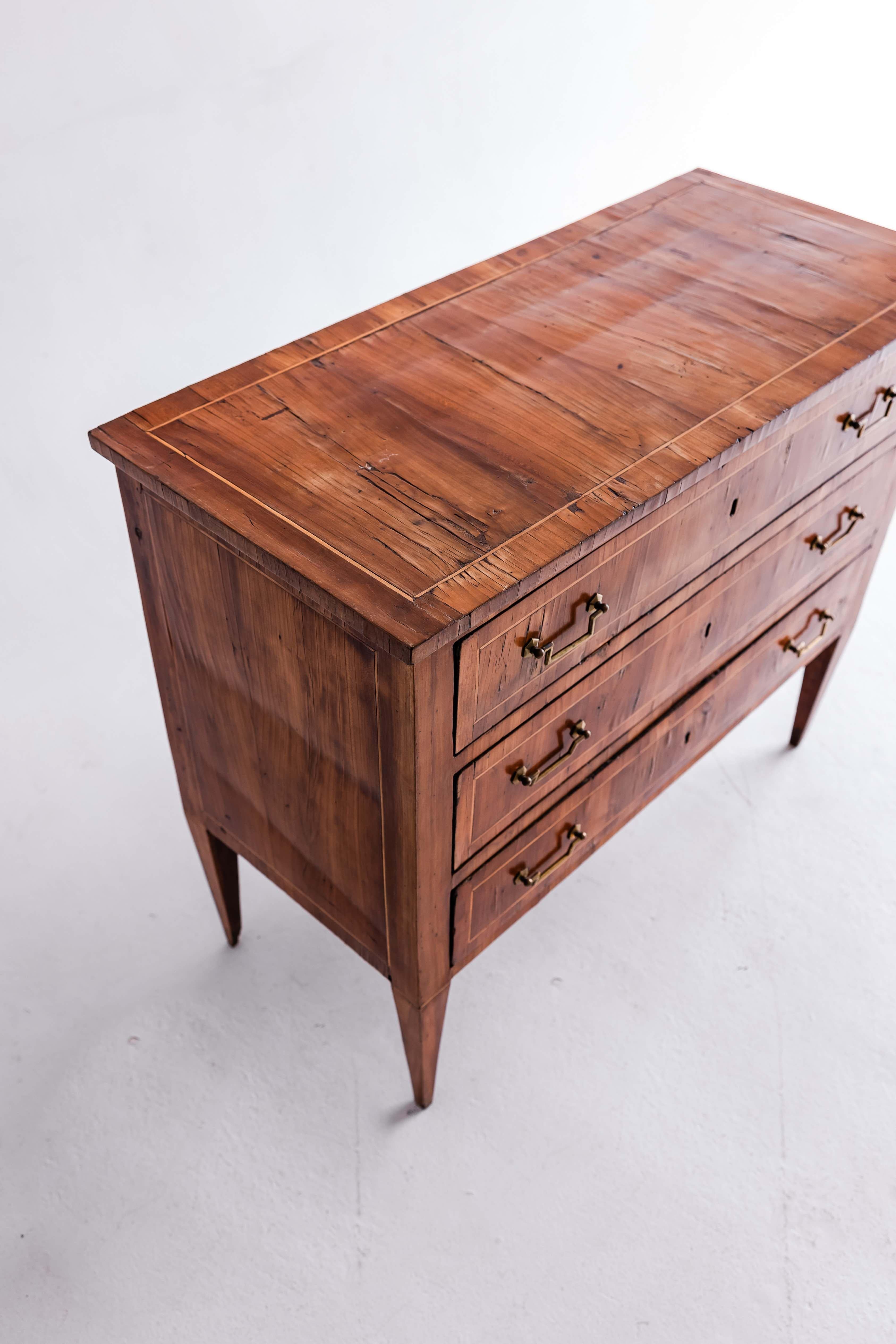 Legno Cassapanca italiana del XVIII secolo in vendita