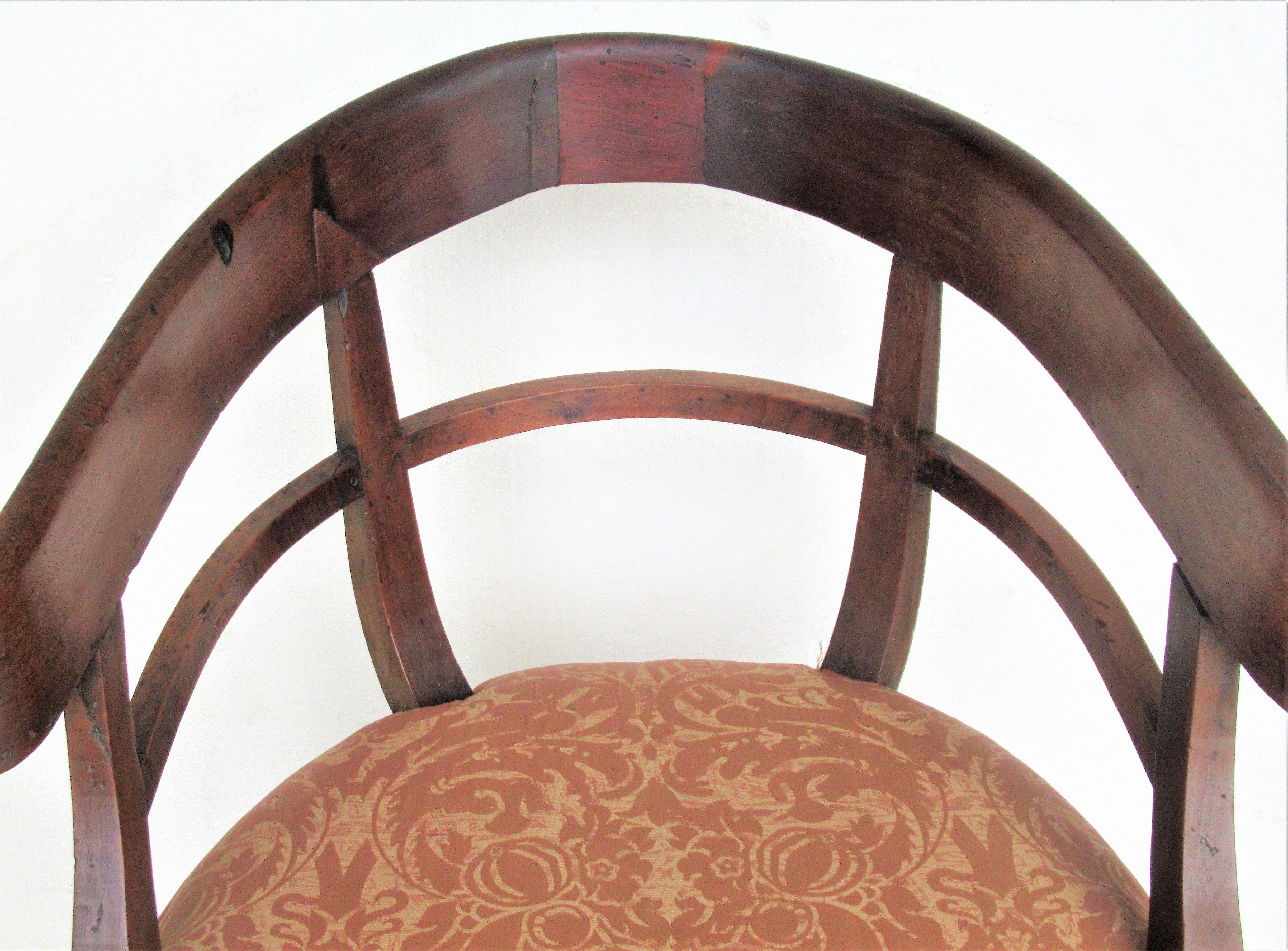 Walnut 18th Century Italian Klismos Armchair