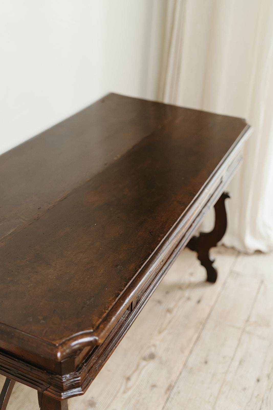 18th century Italian console/writing table ...  For Sale 8