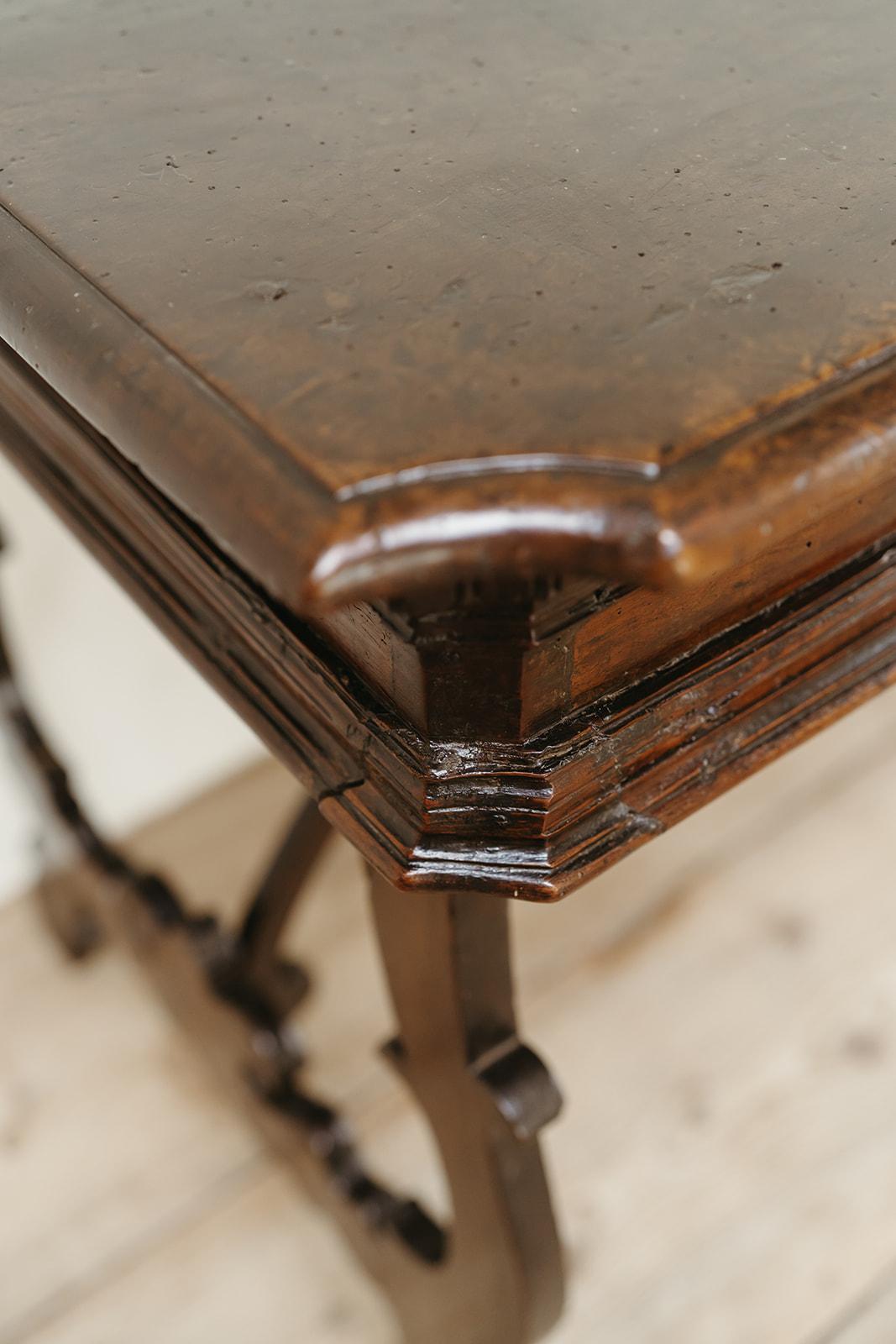18th century Italian console/writing table ...  For Sale 2
