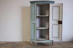 18th Century Italian Corner Cupboard in Original Paint