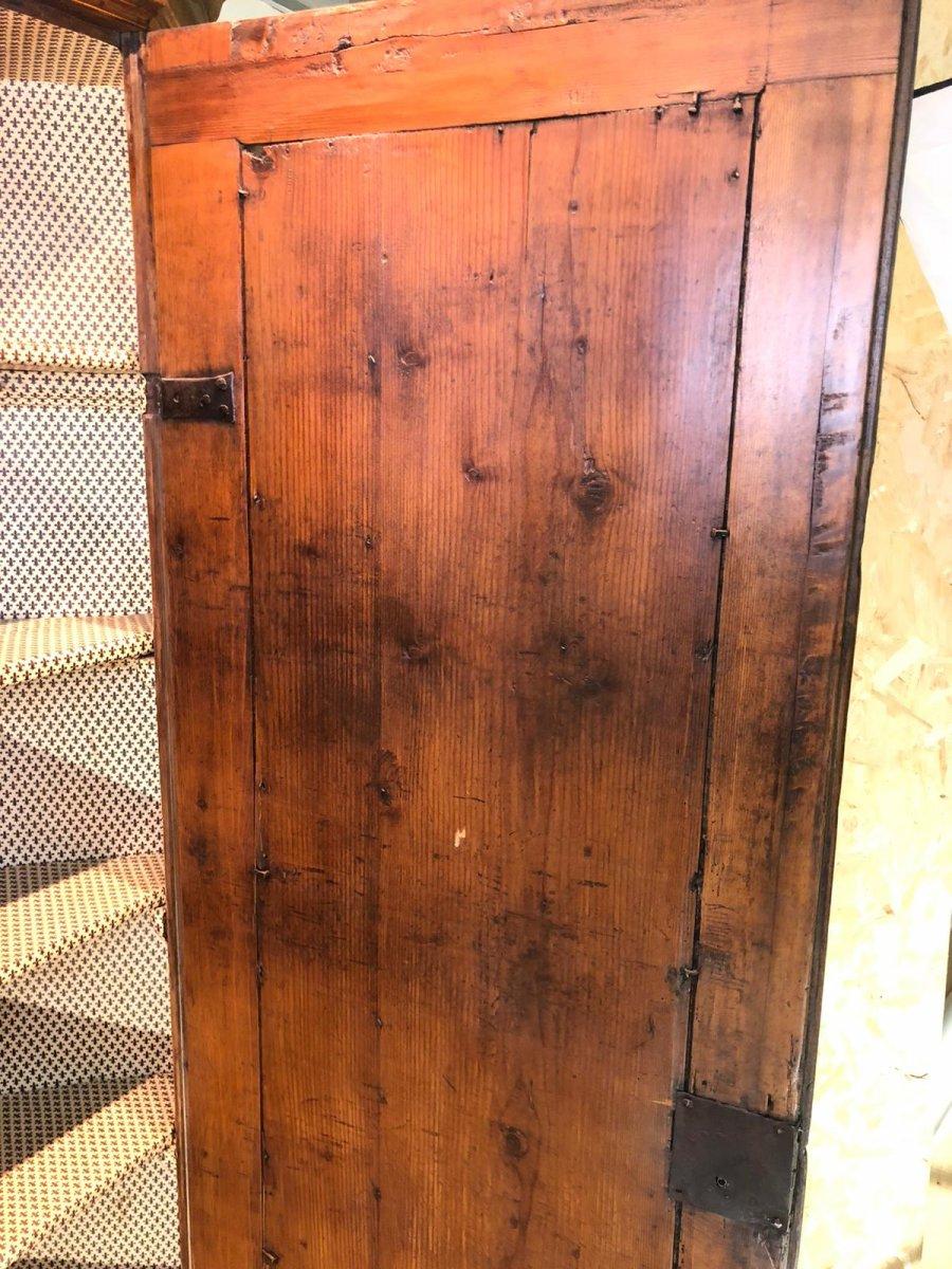 18th Century Italian Corner in Solid Wood In Good Condition For Sale In Badia Polesine, Rovigo