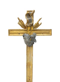 Croce italiana del XVIII secolo con cuore e croce in fluorite e perle barocche