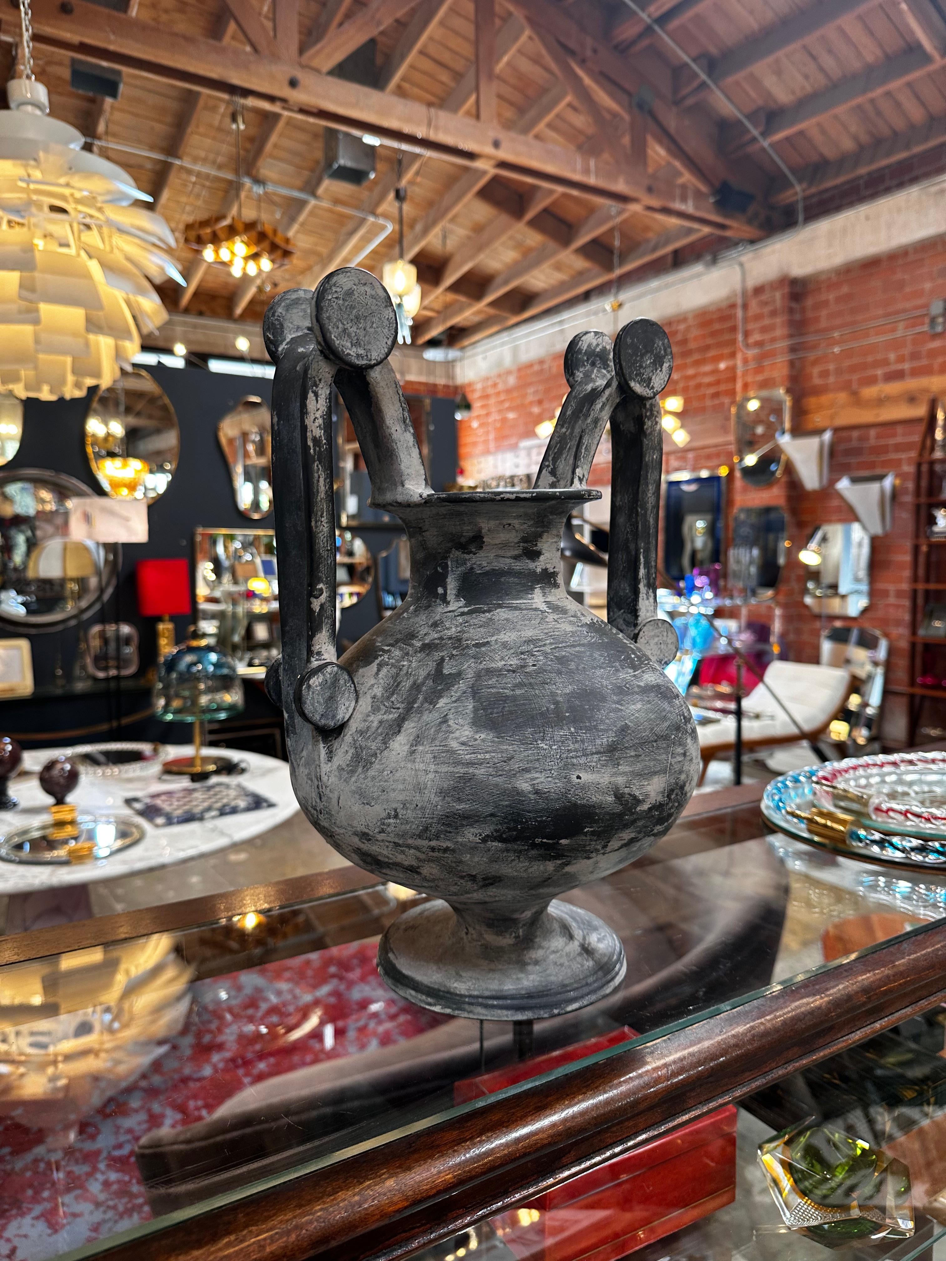 Vaso decorativo italiano del XVIII secolo In condizioni buone in vendita a Los Angeles, CA