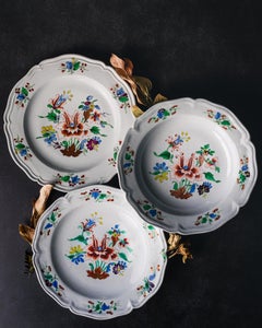 18th Century Italian Doccia Porcelain Dinner Service