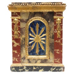 Tabernacle ecclésiastique italien du 18ème siècle avec perles baroques