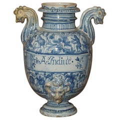 Fontaine en faïence italienne du 18ème siècle provenant de Ligurie