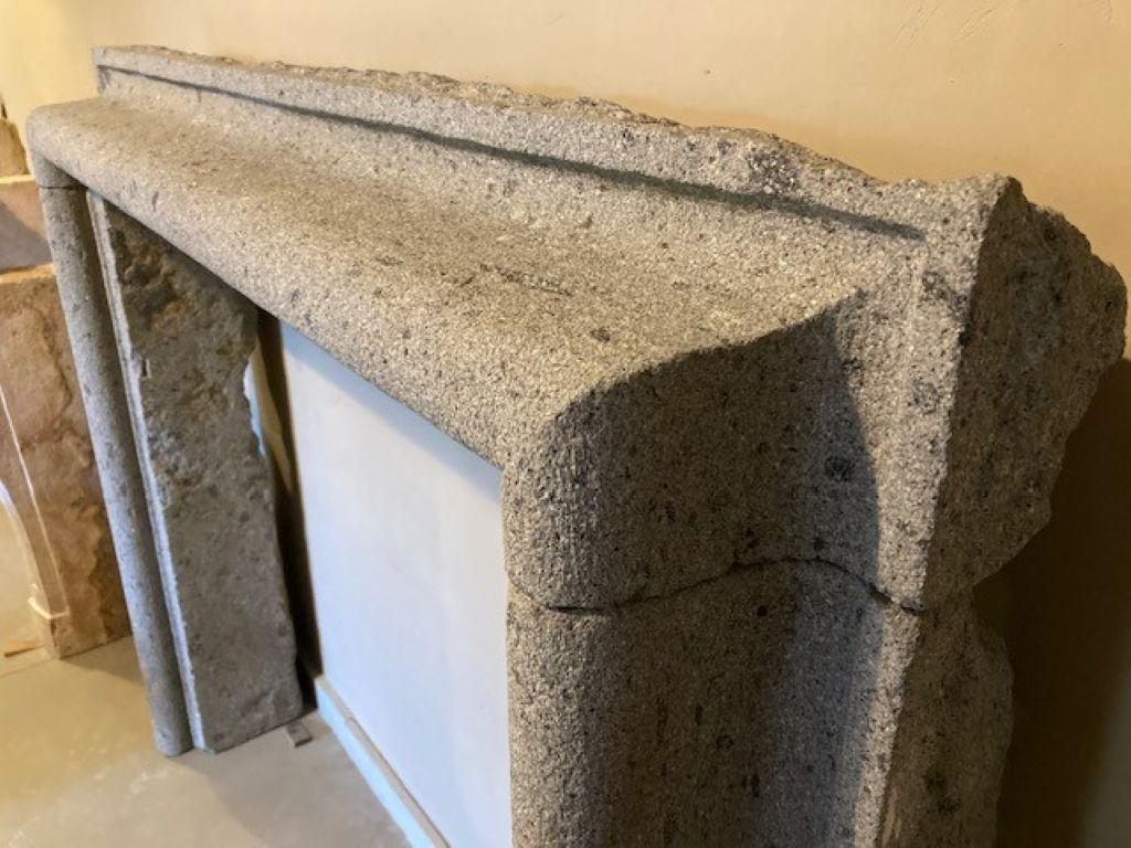 Carved 18th Century Italian Fireplace Mantel in Volcanic Stone For Sale
