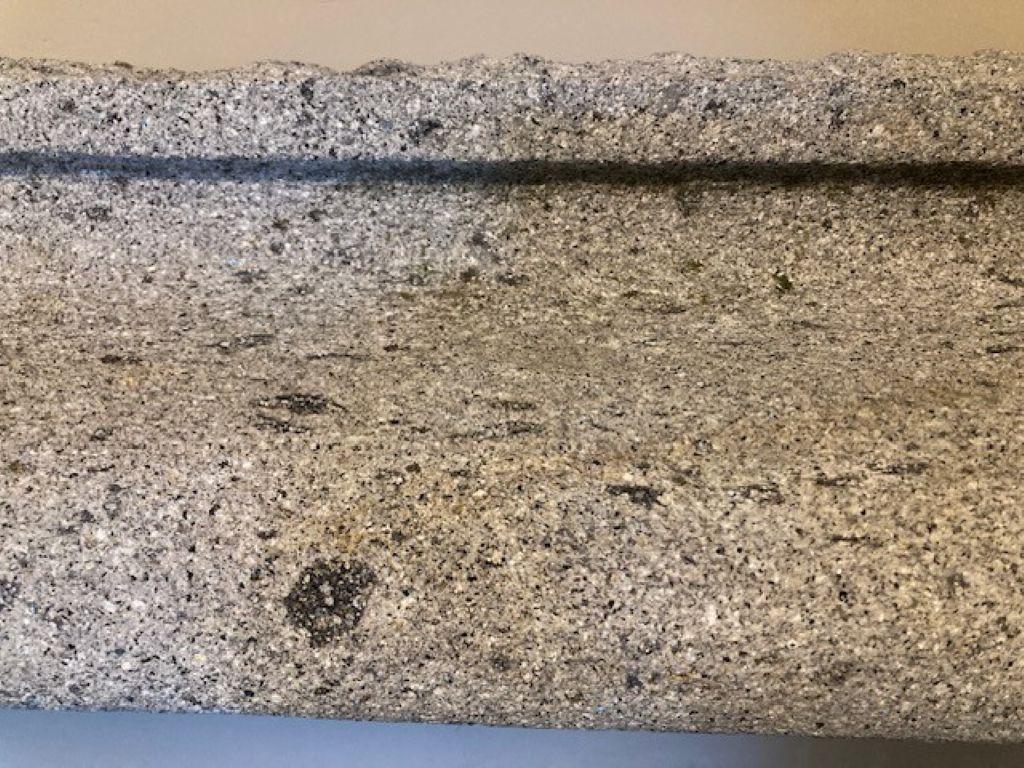 18th Century Italian Fireplace Mantel in Volcanic Stone For Sale 1