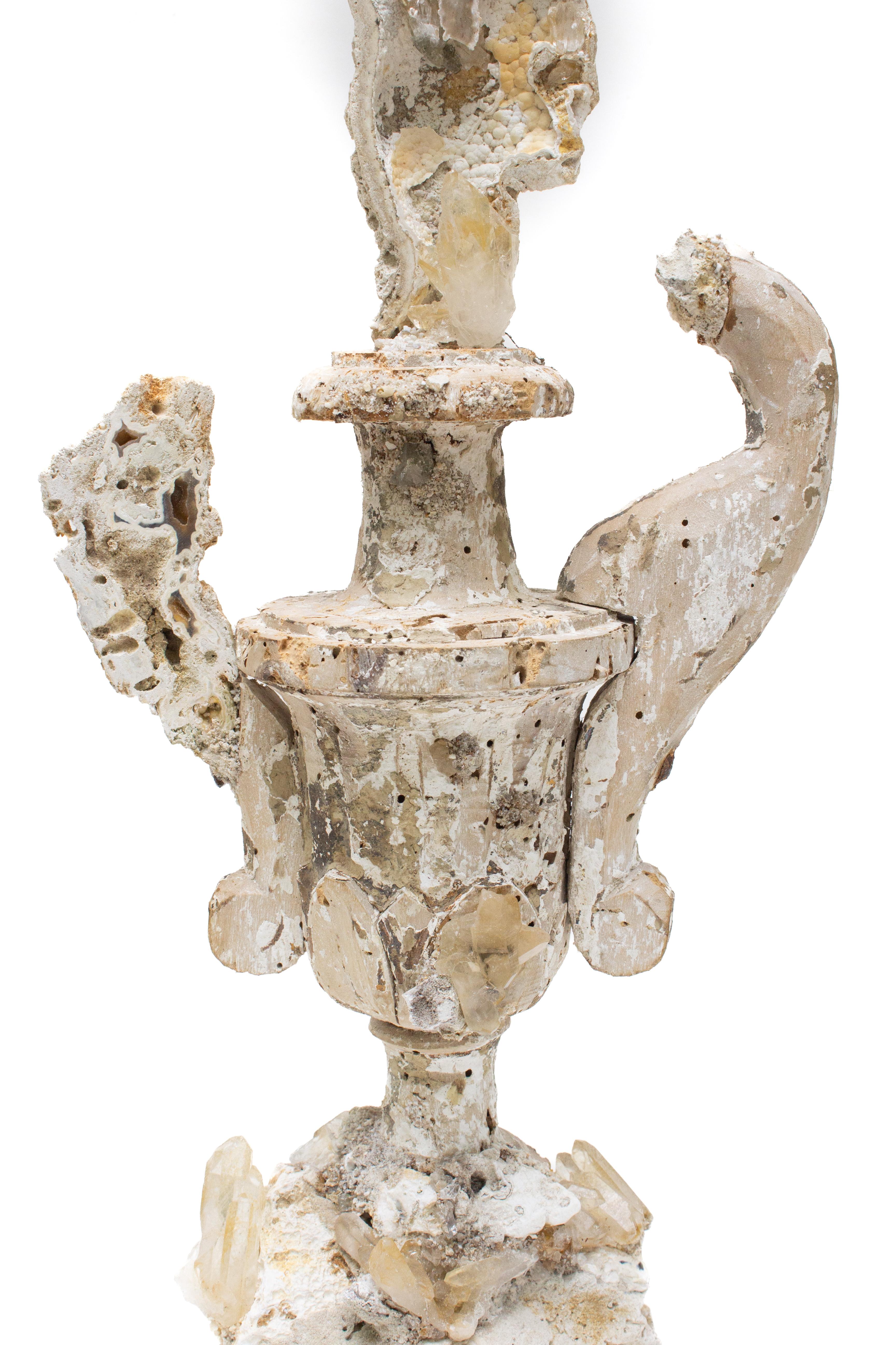 18th Century Italian 'Florence Fragment' with Fossil Coral and Lemon Crystals In Good Condition For Sale In Dublin, Dalkey
