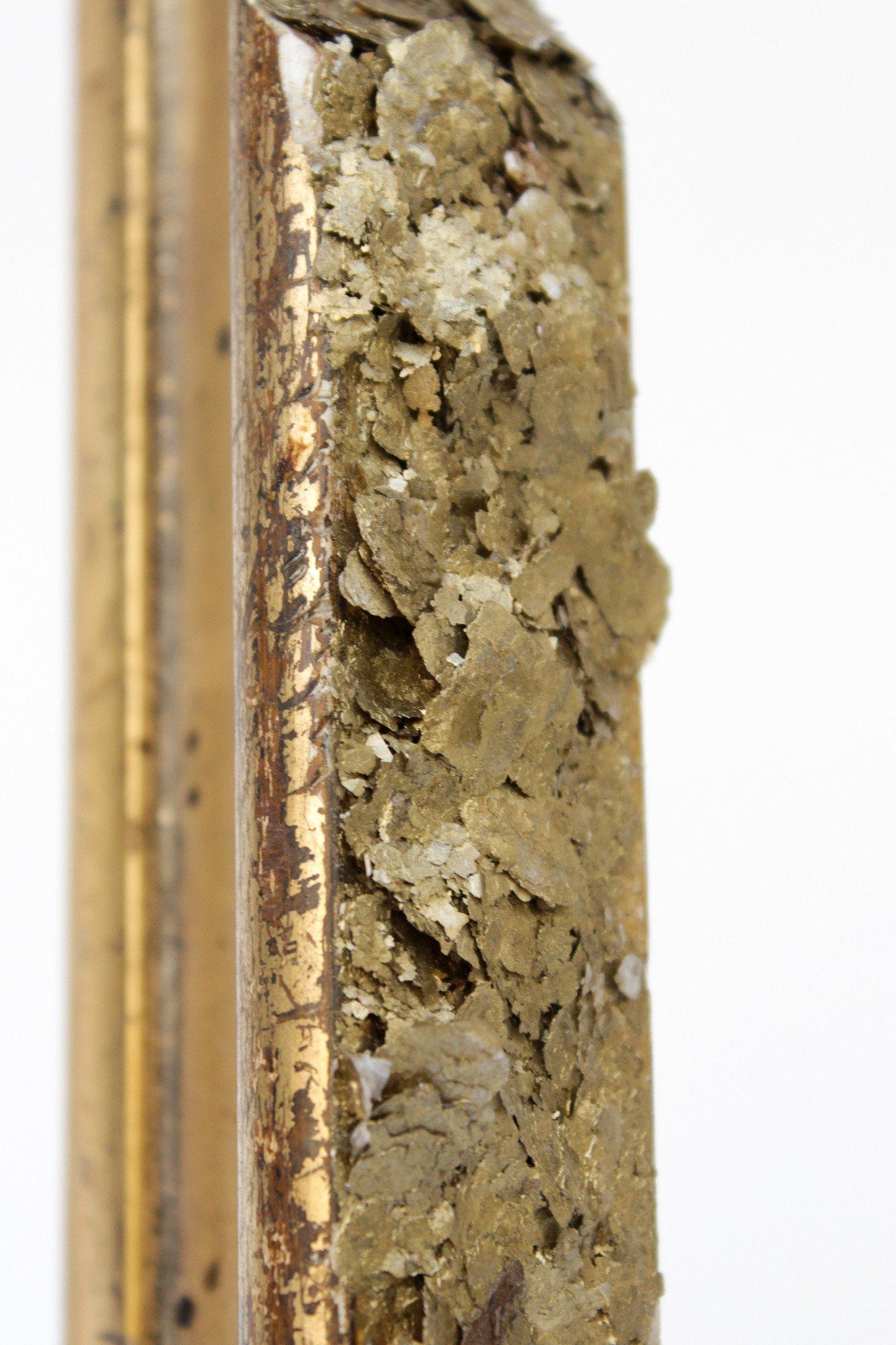 Italienisches Fragment aus dem 18. Jahrhundert mit Kupfer, Granaten und goldenem Mica auf Calcite im Zustand „Gut“ im Angebot in Dublin, Dalkey