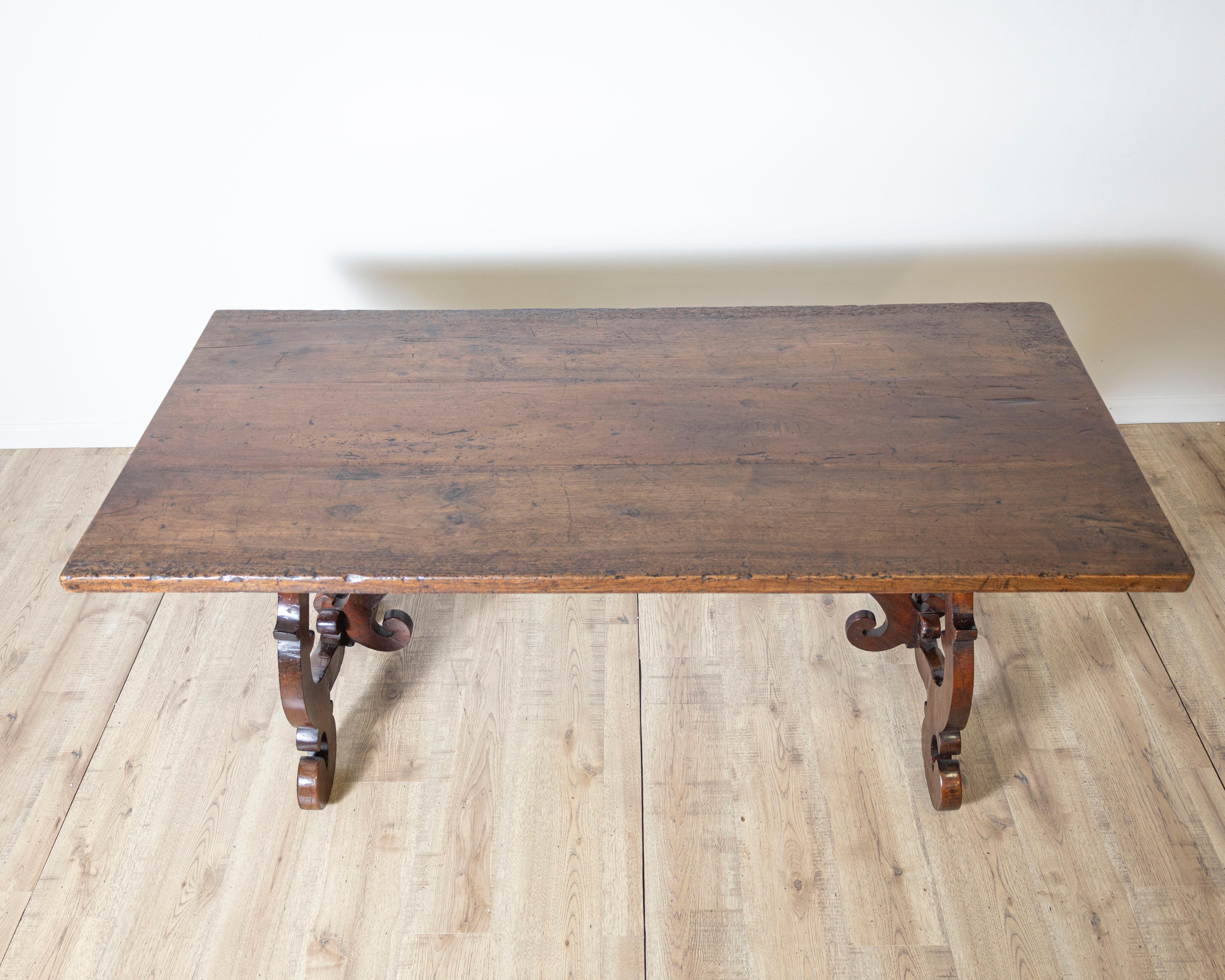 18th Century Italian Fratino Table In Good Condition For Sale In Atlanta, GA