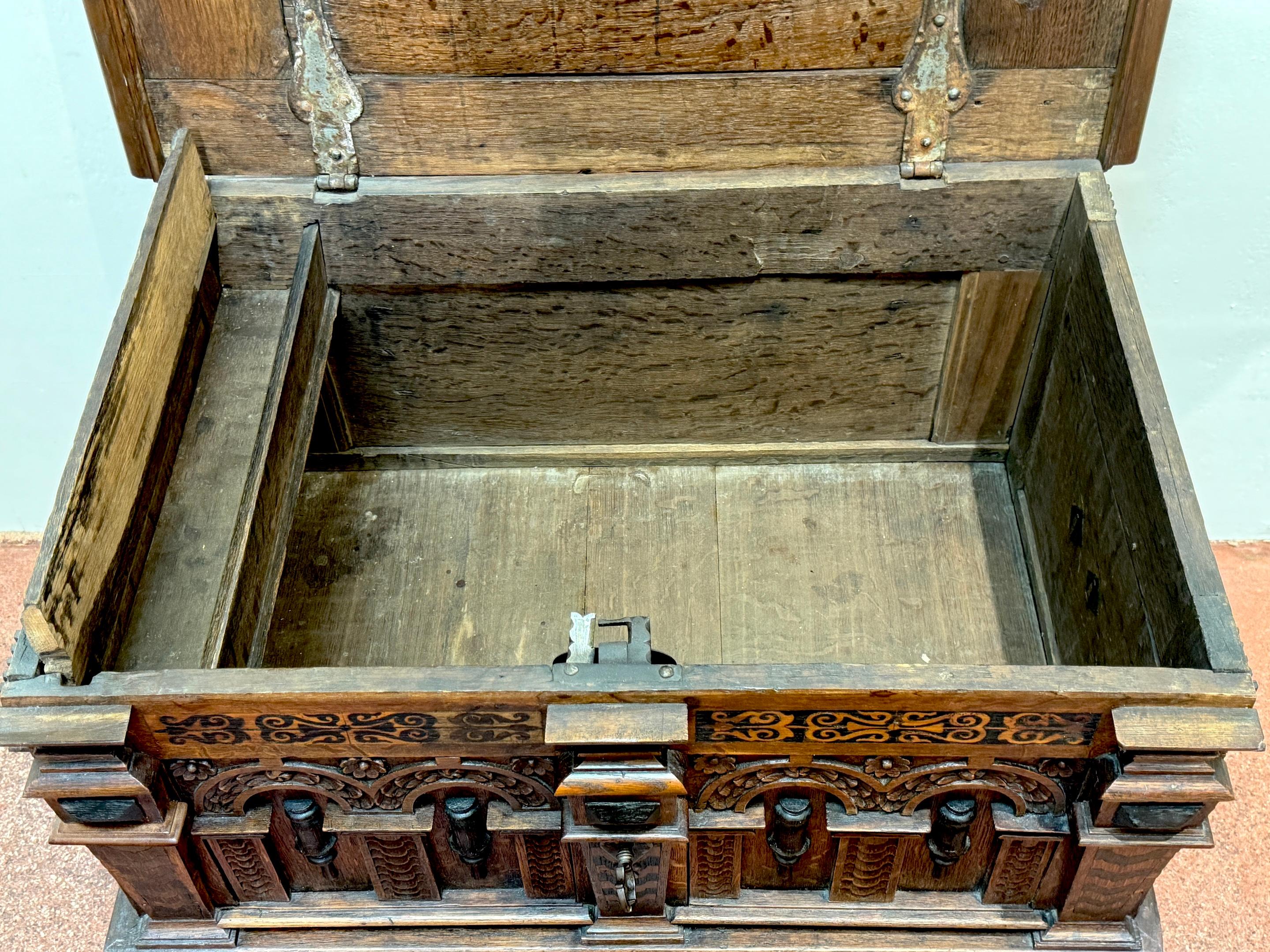 18th Century Italian/ French Renaissance Revival Lion & Inlay Strongbox Chest For Sale 6
