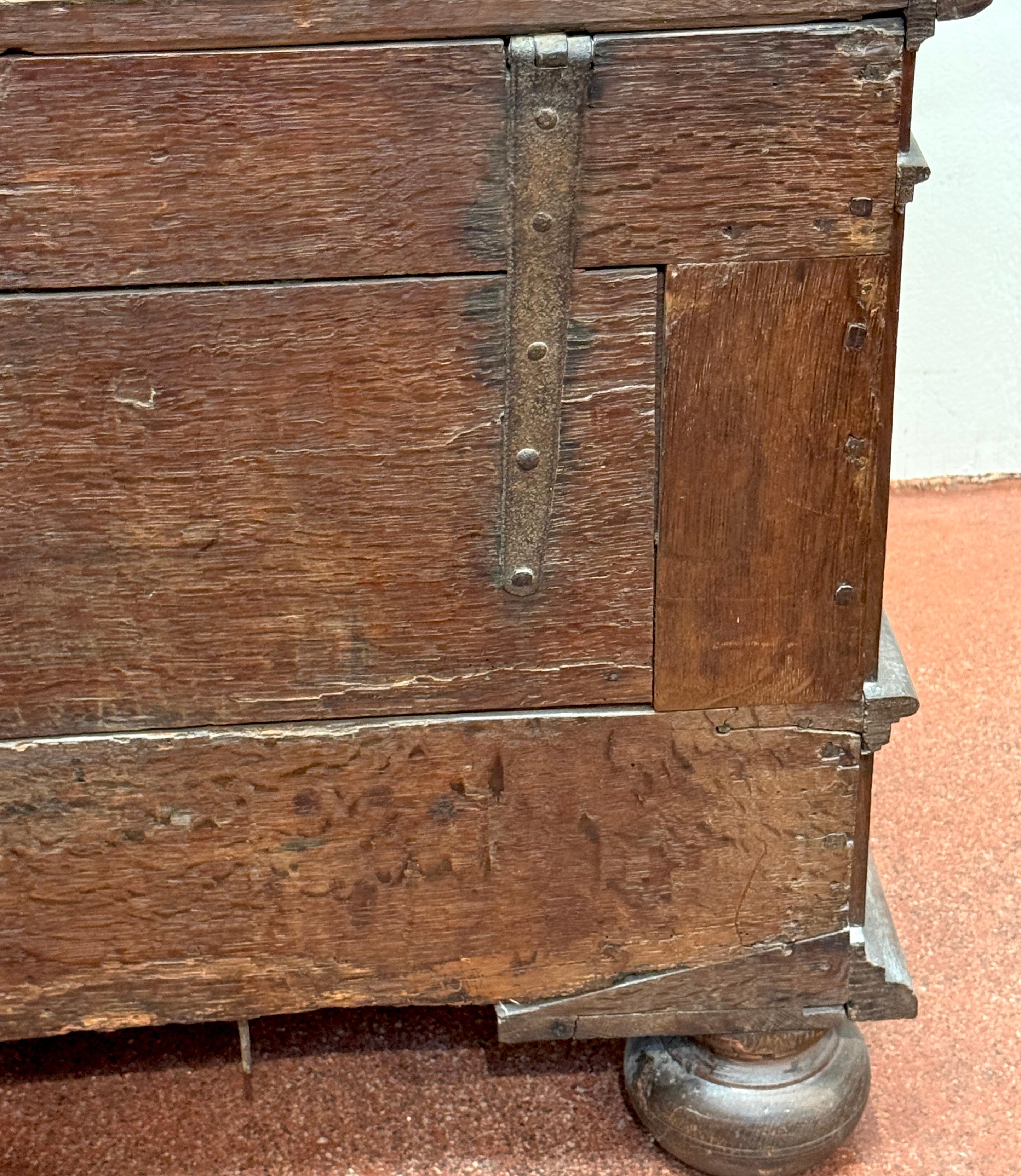18th Century Italian/ French Renaissance Revival Lion & Inlay Strongbox Chest For Sale 10