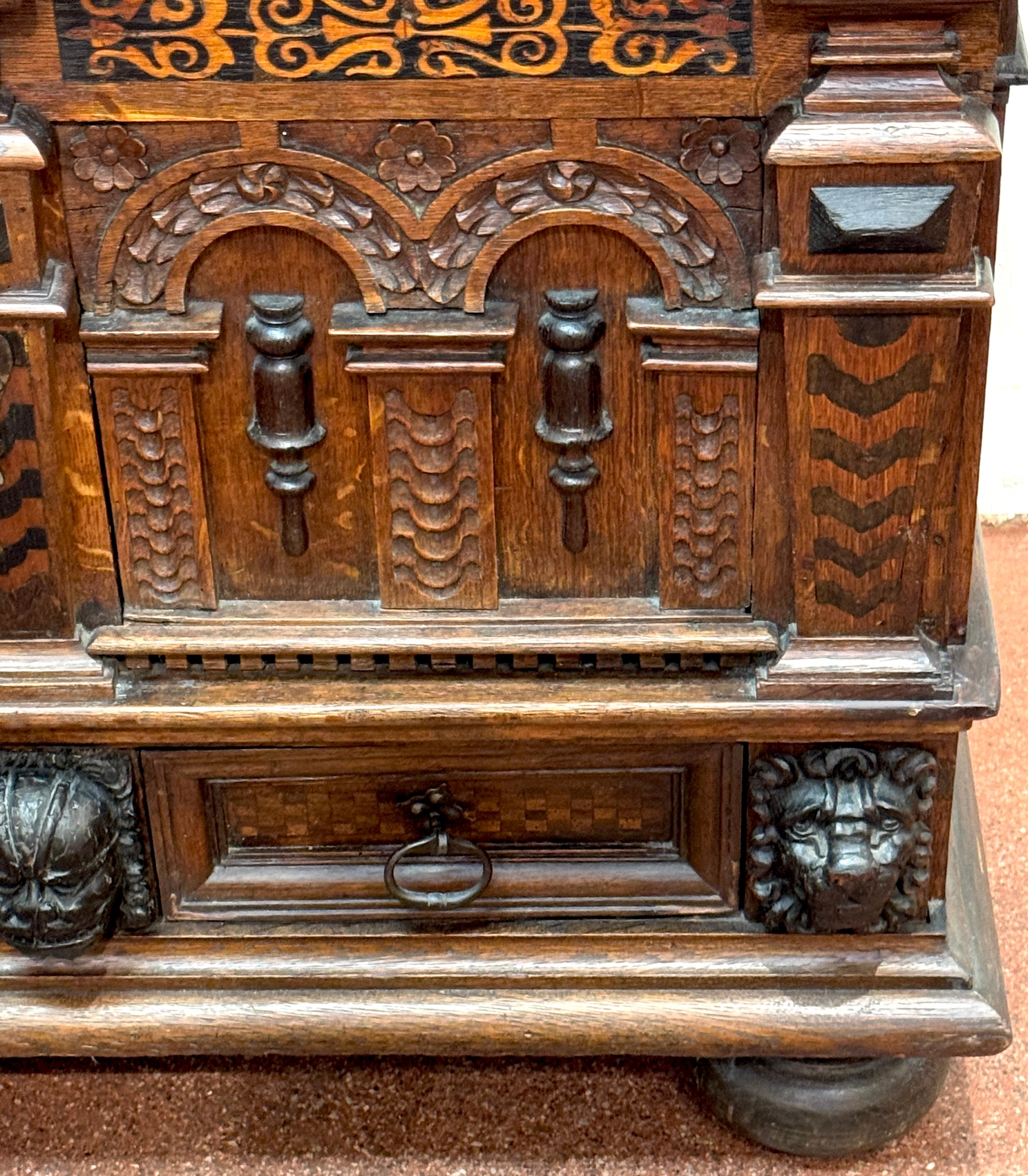 18th Century Italian/ French Renaissance Revival Lion & Inlay Strongbox Chest In Good Condition For Sale In West Palm Beach, FL