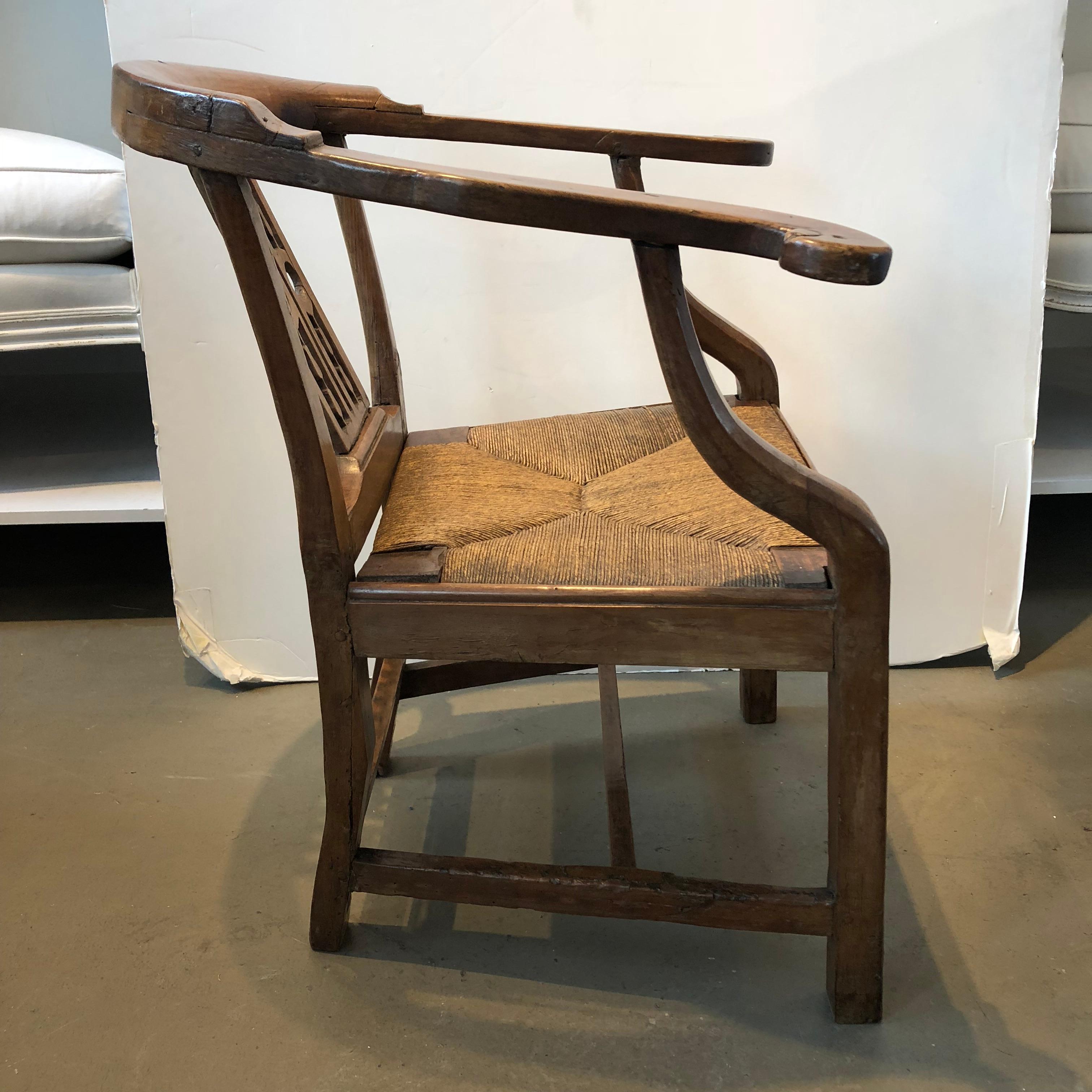 18th Century Italian Fruitwood Corner Armchair In Good Condition For Sale In Boston, MA