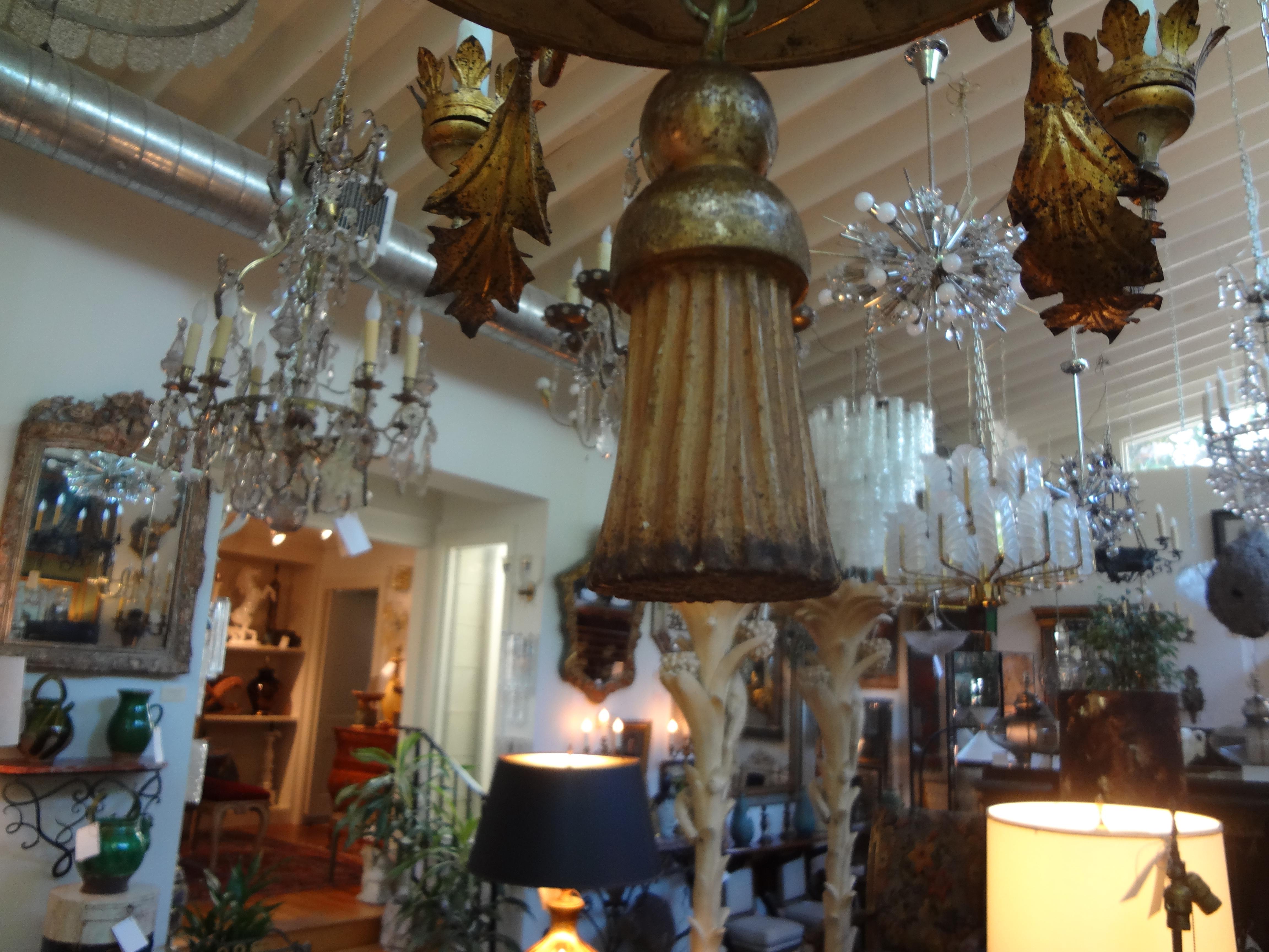 18th Century Italian Genovese Giltwood Chandelier In Good Condition In Houston, TX