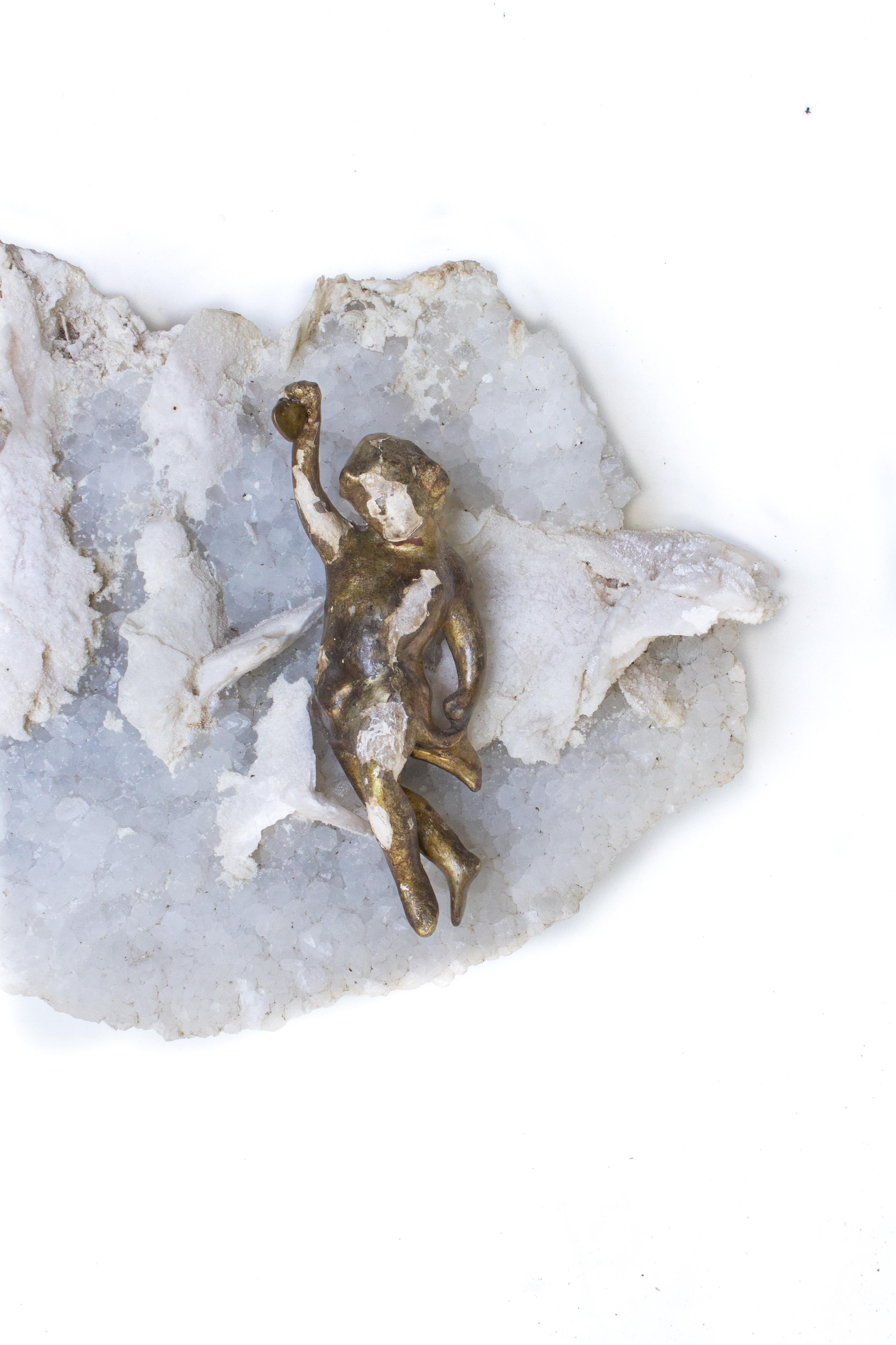 18th Century Italian Gilded Angels on Amethyst and Calcite in Matrix In Good Condition For Sale In Dublin, Dalkey