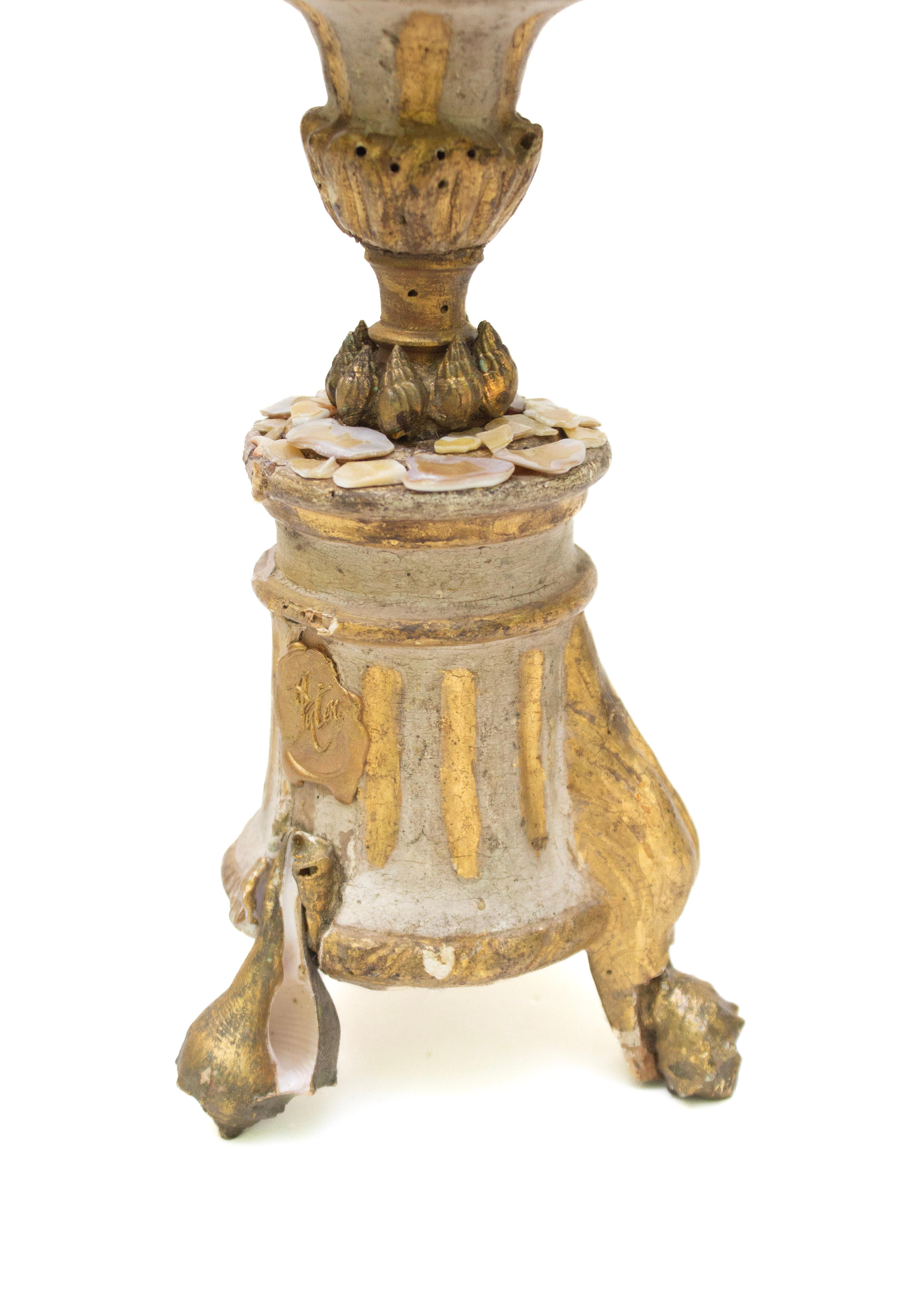 Giltwood 18th Century Italian Gilded Candlestick with Pearlescent and Gold Shells For Sale