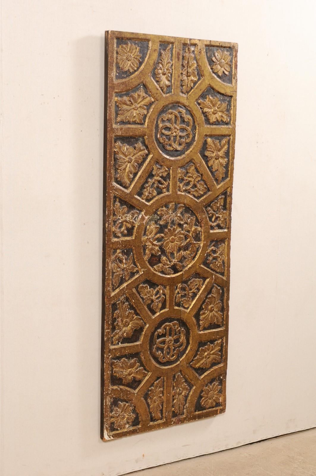 18th Century Italian Gilt and Carved Wood Panel In Good Condition In Atlanta, GA