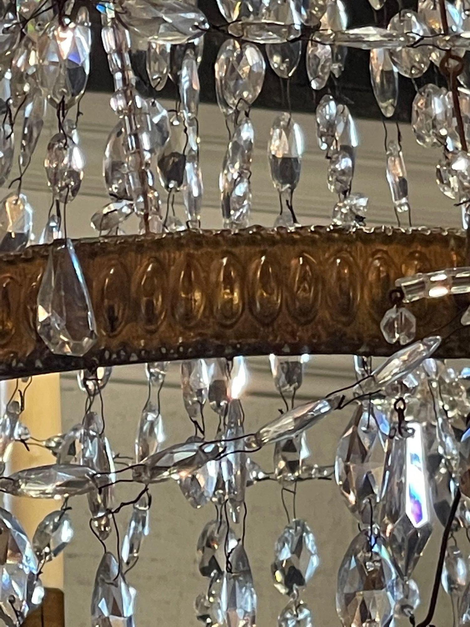 Lustres italiens du 18ème siècle en laiton doré et cristal Bon état - En vente à Dallas, TX