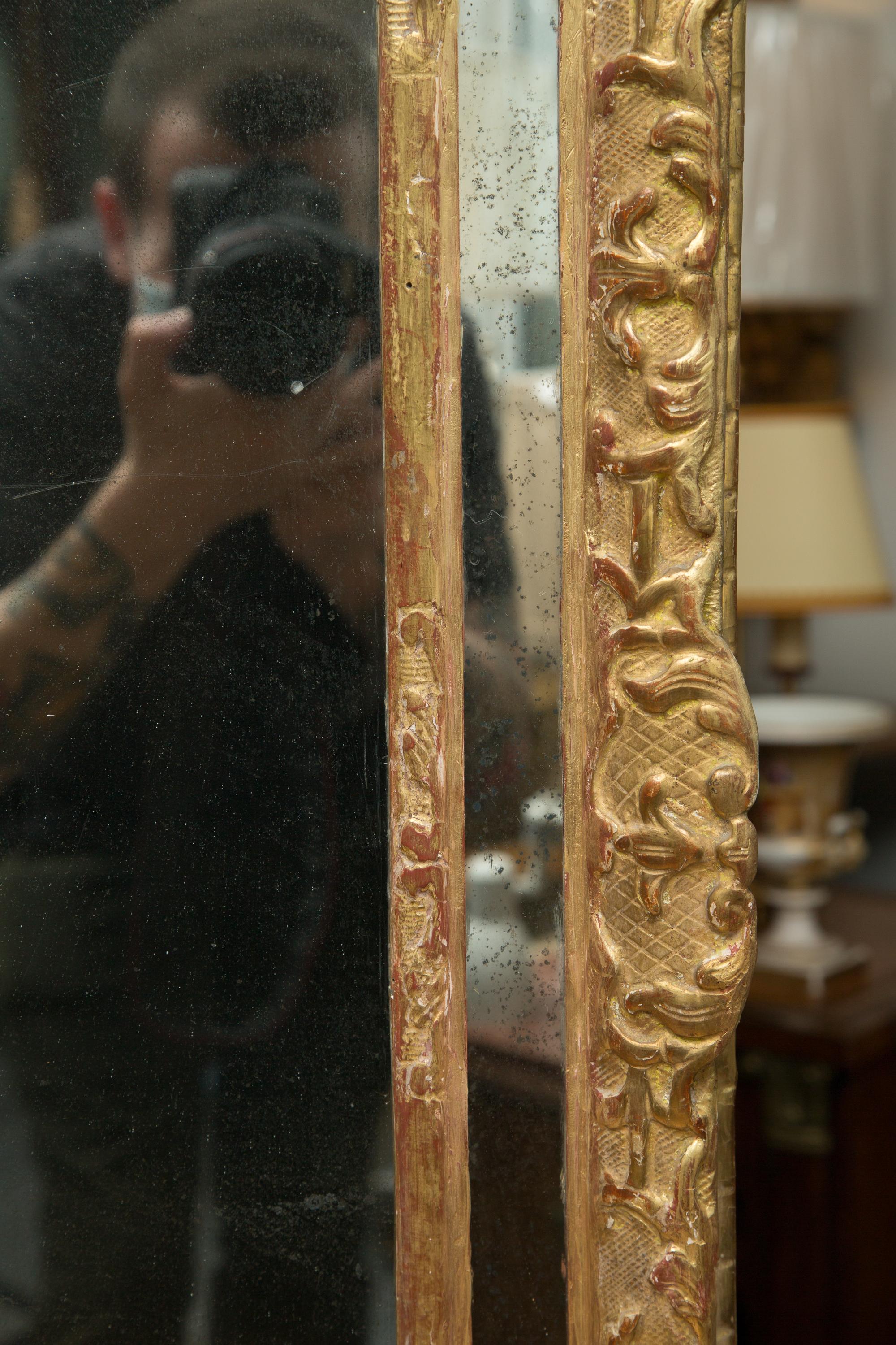 18th Century Italian Gilt Wall Mirror In Good Condition For Sale In WEST PALM BEACH, FL