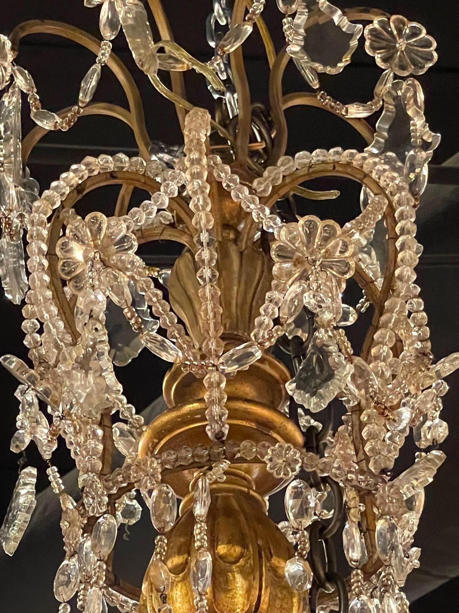18th Century Italian Giltwood and Crystal 8 Light Chandelier 3