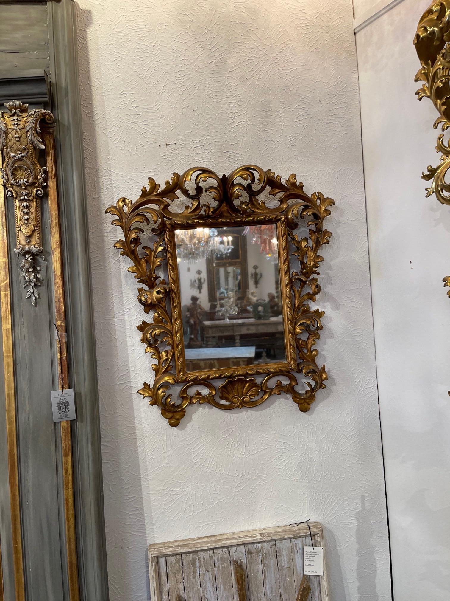 Miroir Florentine du XVIIIe siècle en bois doré italien 3