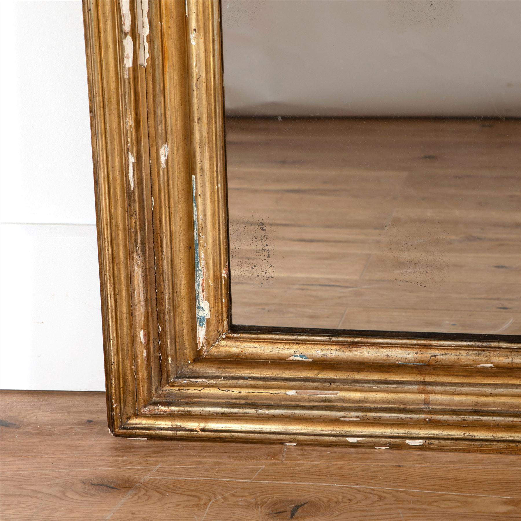 18th Century Italian Giltwood Frame Mirror 1