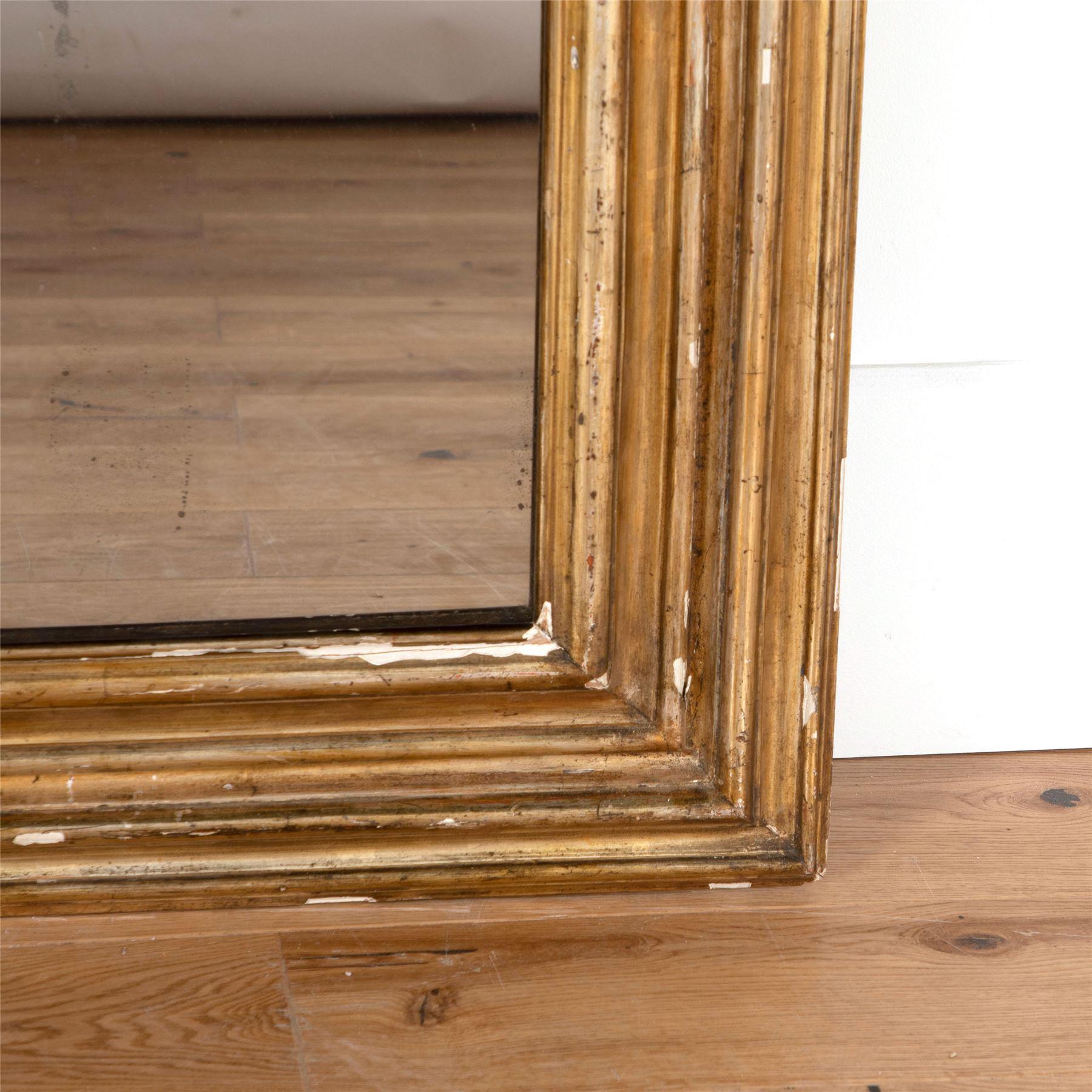 18th Century Italian Giltwood Frame Mirror 2